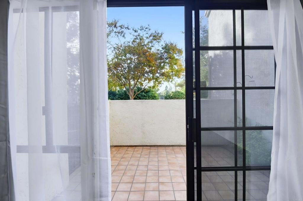 La Mesa, California, 91942, United States, 2 Bedrooms Bedrooms, ,2 BathroomsBathrooms,Residential,For Sale,1991099