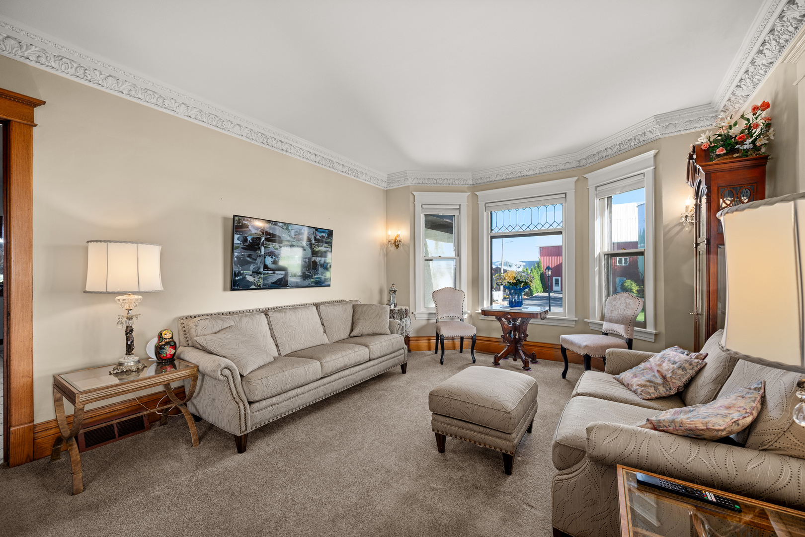 Sycamore, Illinois, 60178, United States, 4 Bedrooms Bedrooms, ,5 BathroomsBathrooms,Residential,For Sale,2001773