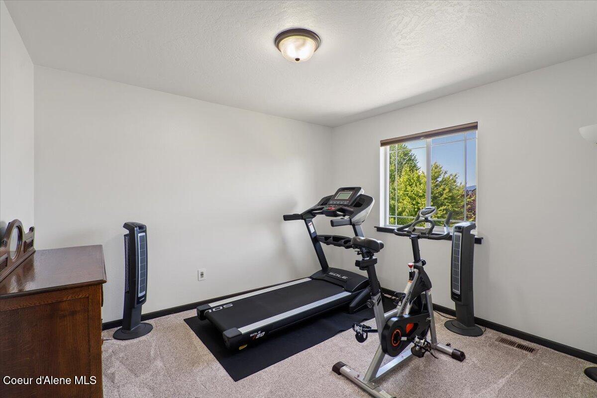 Post Falls, Idaho, 83854, United States, 4 Bedrooms Bedrooms, ,2 BathroomsBathrooms,Residential,For Sale,1969066