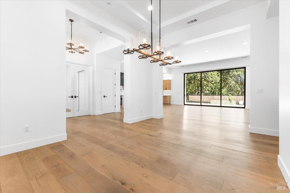 Santa Rosa, California, 95404, United States, 4 Bedrooms Bedrooms, ,4 BathroomsBathrooms,Residential,For Sale,1983418