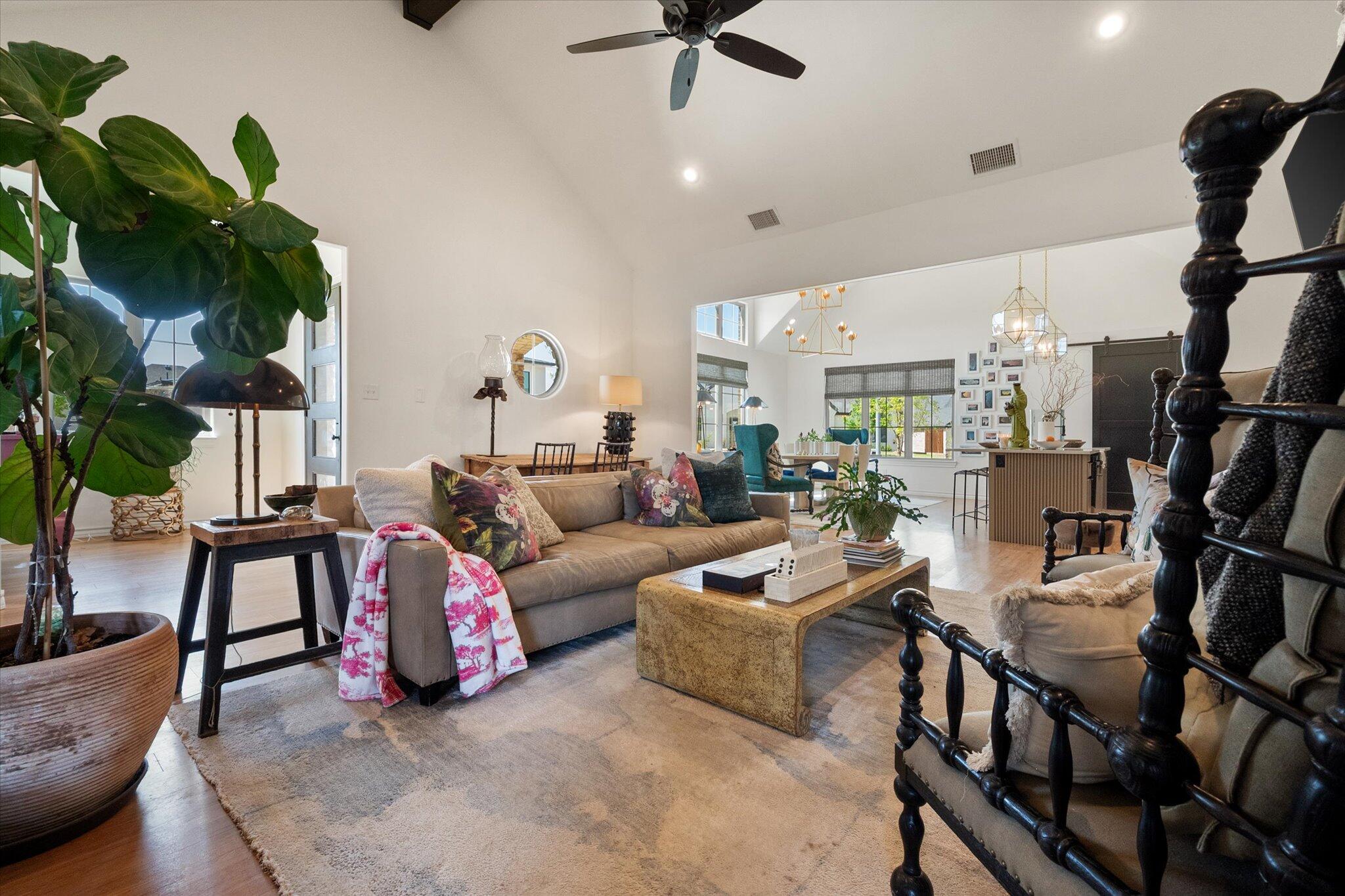 Lubbock, Texas, 79424, United States, 4 Bedrooms Bedrooms, ,4 BathroomsBathrooms,Residential,For Sale,1872129