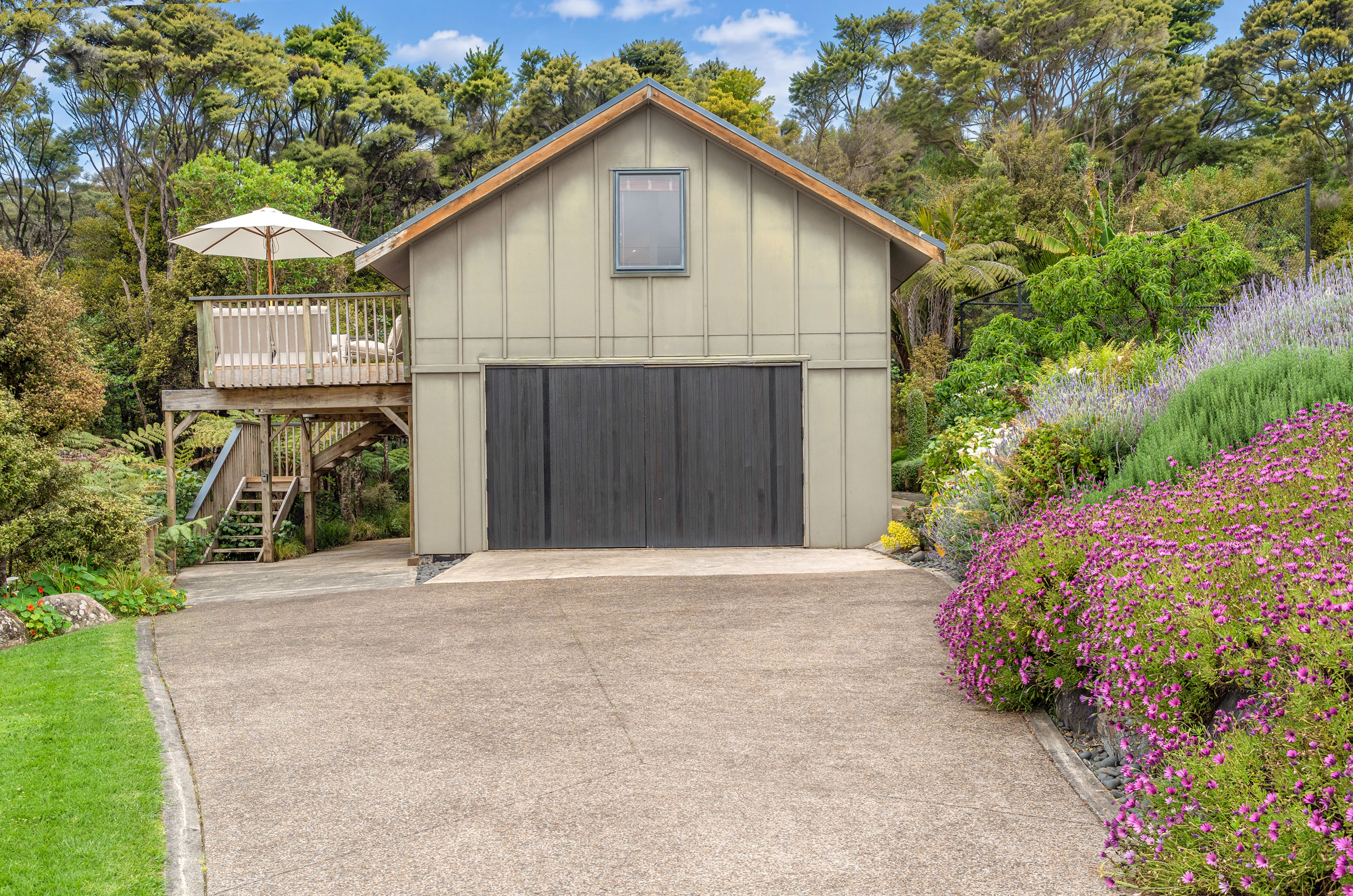  15a Te Papa Road, Kawakawa Bay, Auckland - 物件實景