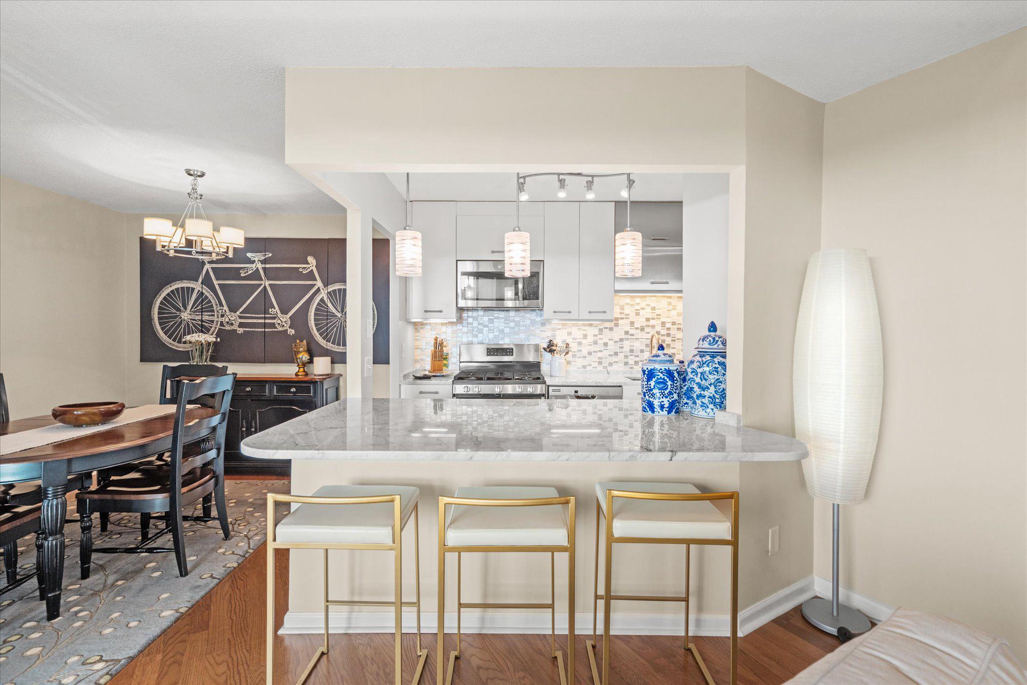  501 Slaters Lane, Alexandria, VA, 22314 - 物件實景