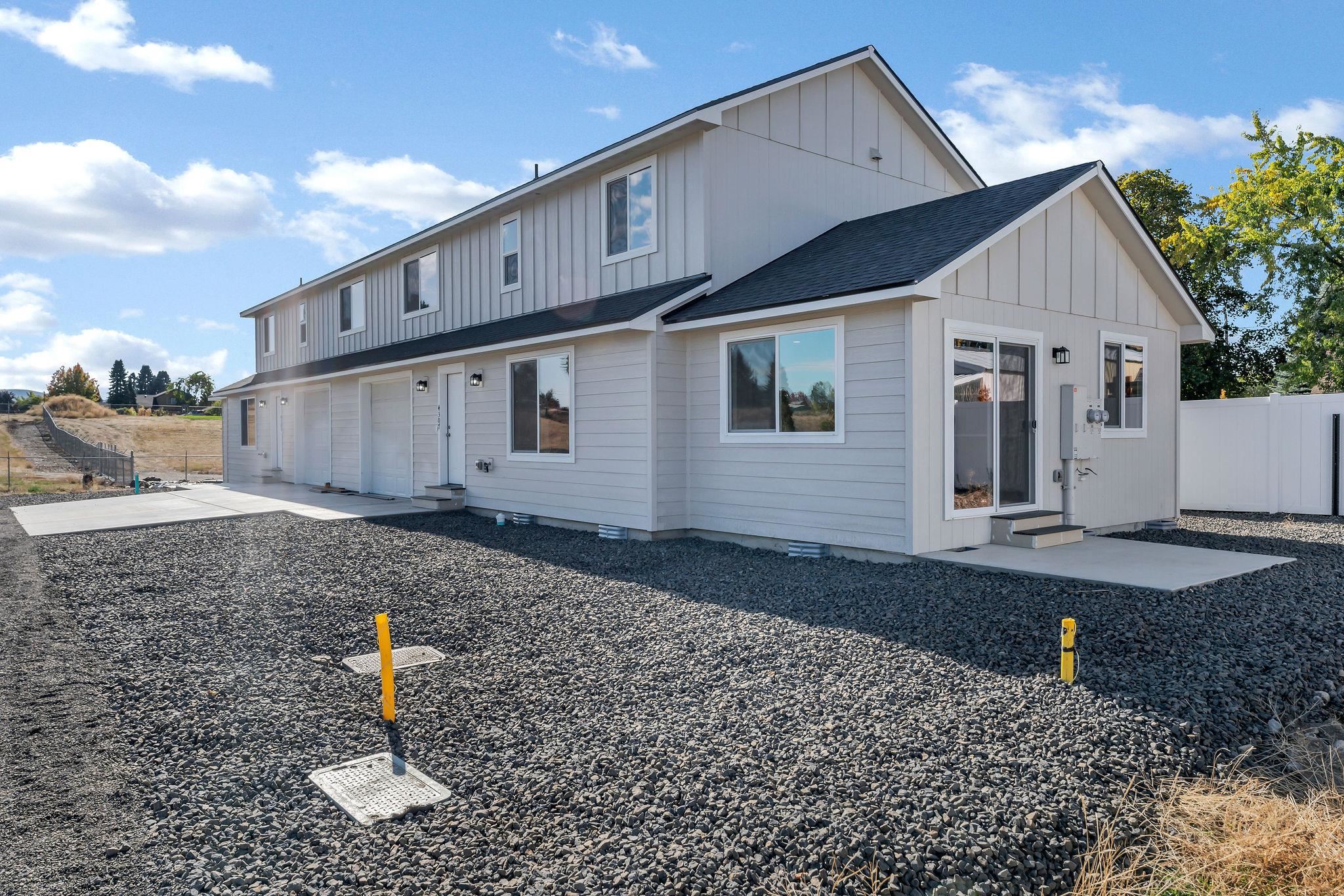 Spokane, Washington, 99212, United States, 3 Bedrooms Bedrooms, ,6 BathroomsBathrooms,Residential,For Sale,1986291