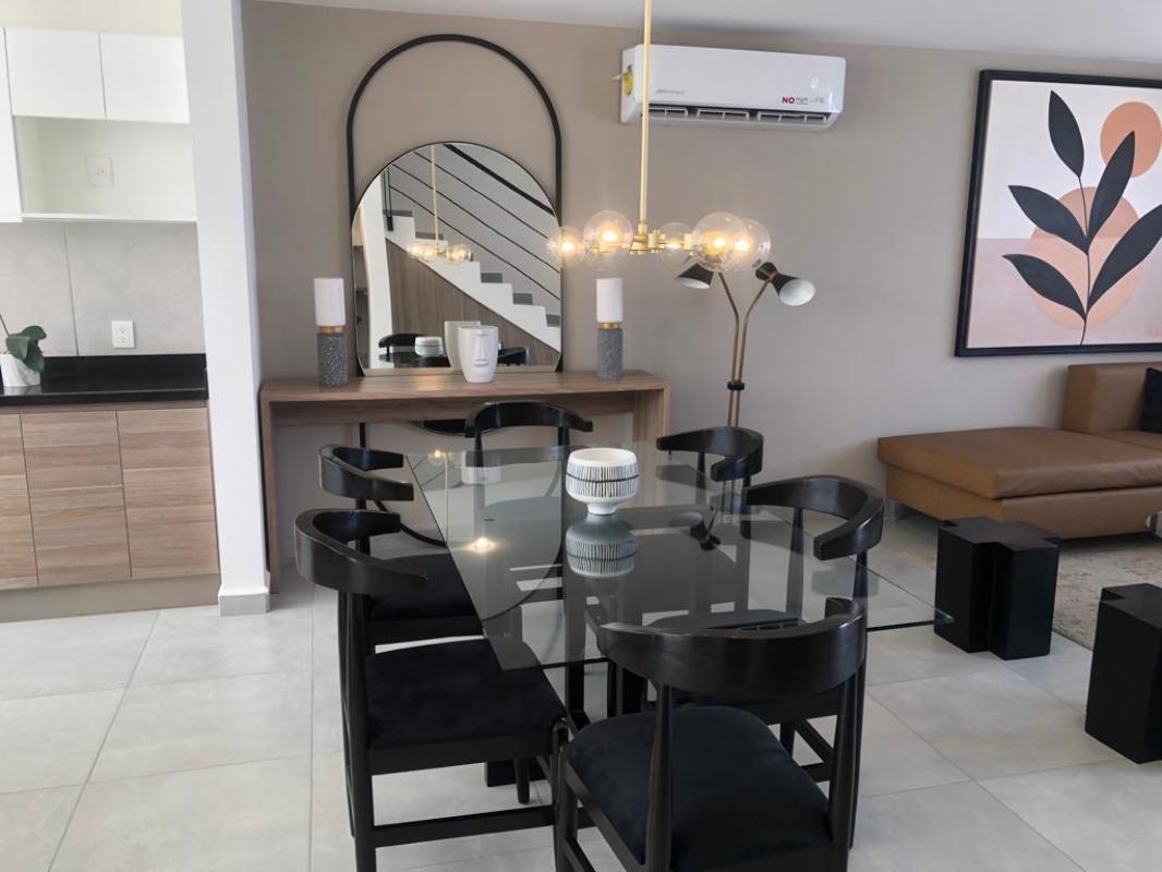 El Marqués, Querétaro, 76269, Mexico, 4 Bedrooms Bedrooms, ,3 BathroomsBathrooms,Residential,For Sale,1700620
