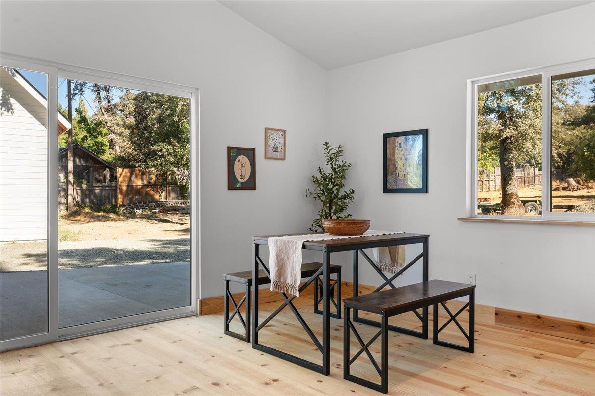Nevada City, California, 95959, United States, 4 Bedrooms Bedrooms, ,2 BathroomsBathrooms,Residential,For Sale,1916710