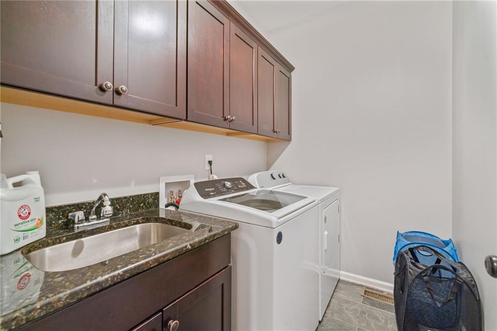 Ball Ground, Georgia, 30107, United States, 4 Bedrooms Bedrooms, ,3 BathroomsBathrooms,Residential,For Sale,1928549