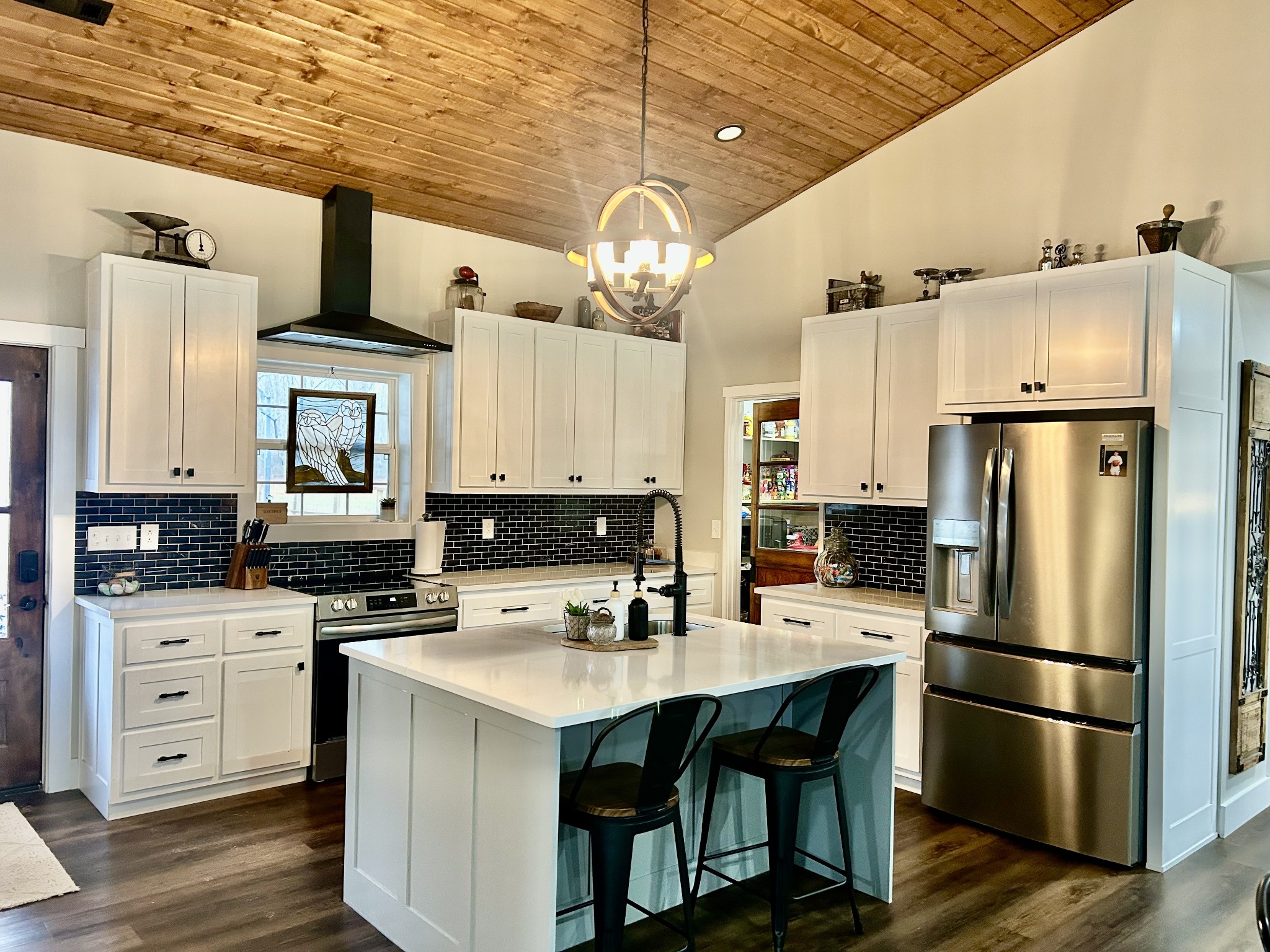 Manchester, Tennessee, 37355, United States, 4 Bedrooms Bedrooms, ,3 BathroomsBathrooms,Residential,For Sale,2015723