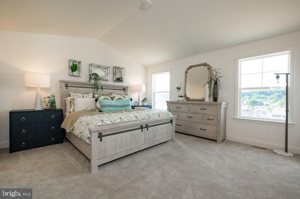Harrisburg, Pennsylvania, 17112, United States, 3 Bedrooms Bedrooms, ,2 BathroomsBathrooms,Residential,For Sale,1827896