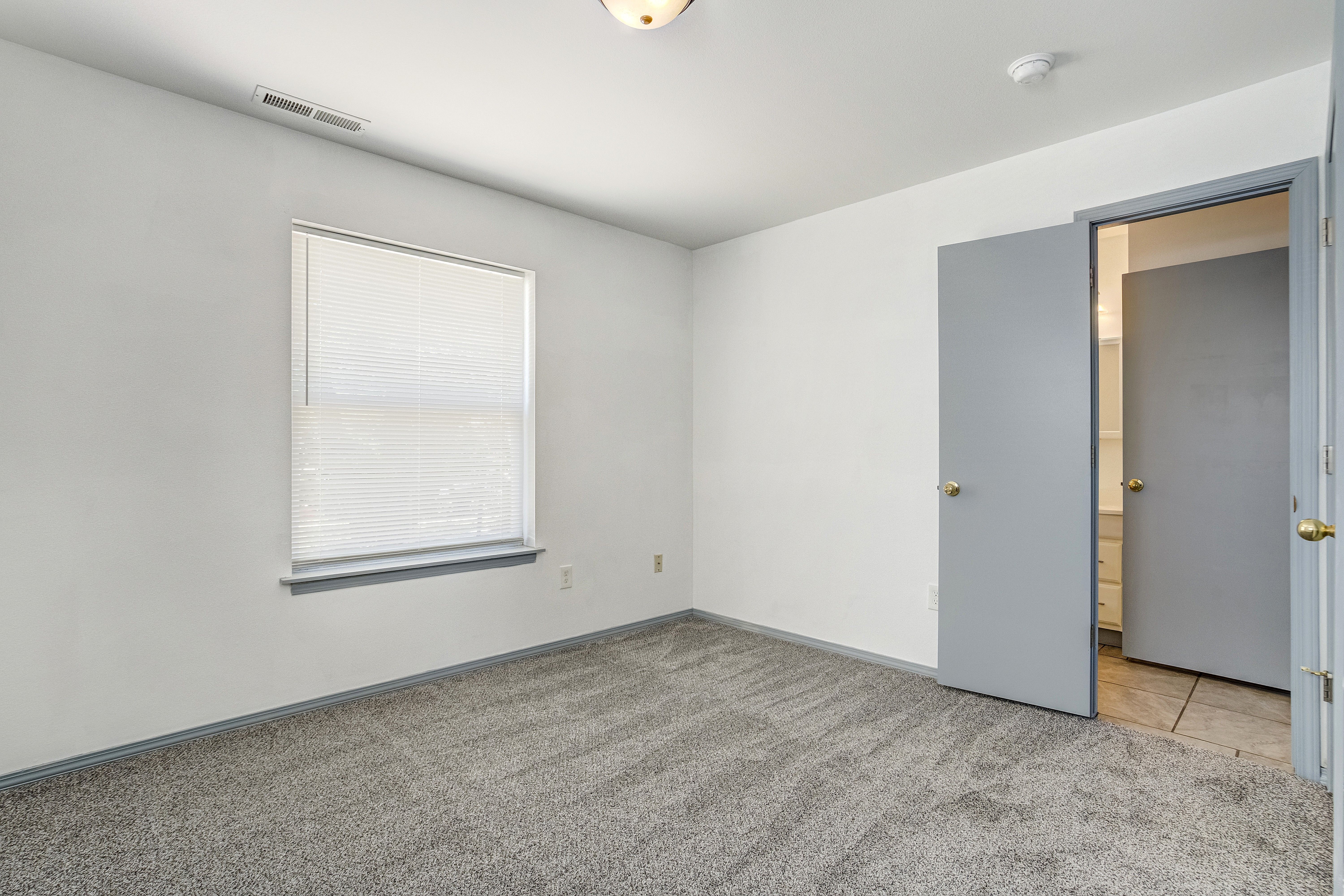  3025 Grandview Street, Colorado Springs, CO, 80907 - 物件實景