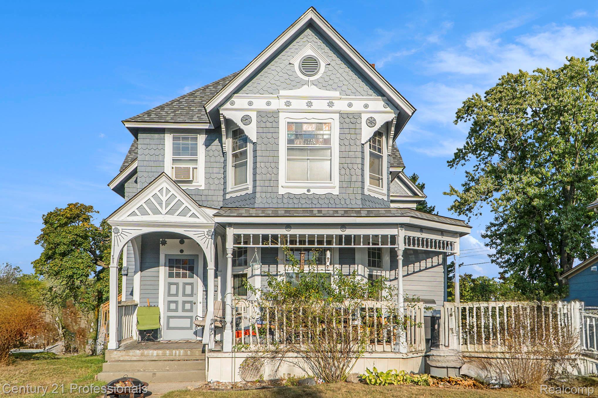 Rochester, Michigan, 48307, United States, ,4 BathroomsBathrooms,Residential,For Sale,1983342