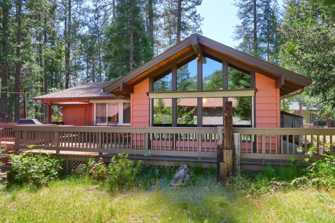 Wawona, California, 95389, United States, 3 Bedrooms Bedrooms, ,2 BathroomsBathrooms,Residential,For Sale,1835997