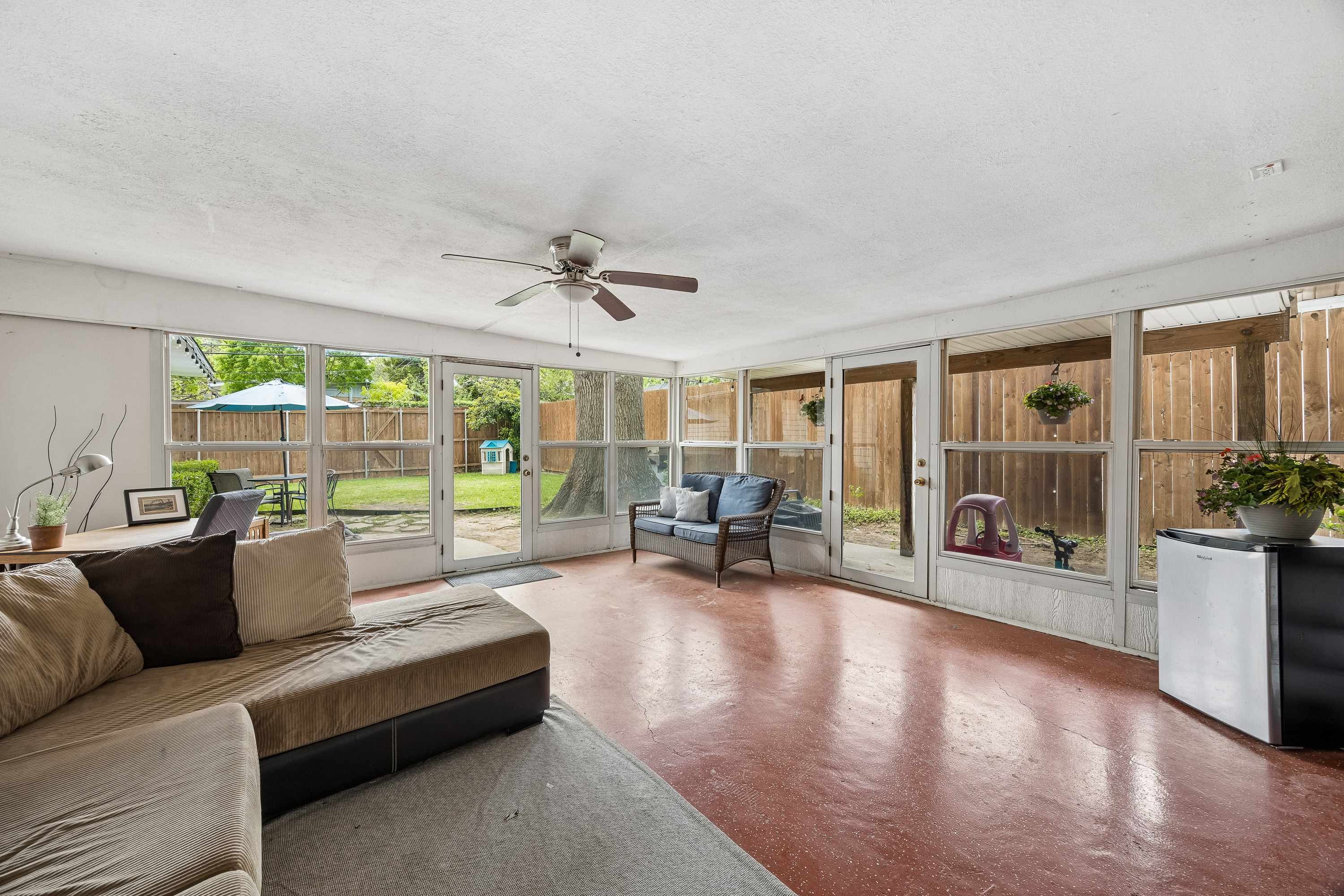  635 Classen Drive, Dallas, TX, 75218 - 物件實景