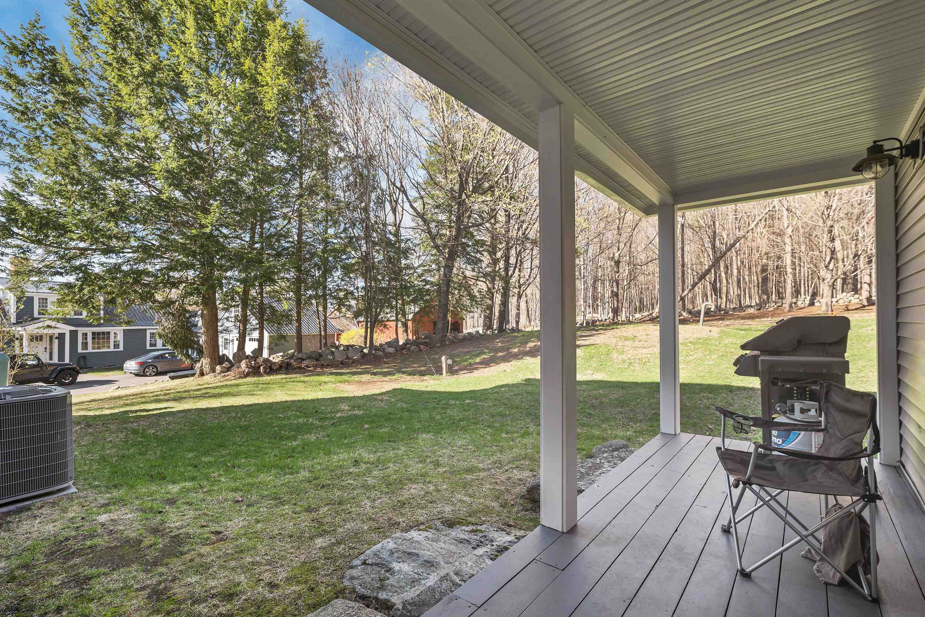 Meredith, New Hampshire, 03253, United States, 3 Bedrooms Bedrooms, ,2 BathroomsBathrooms,Residential,For Sale,1793827