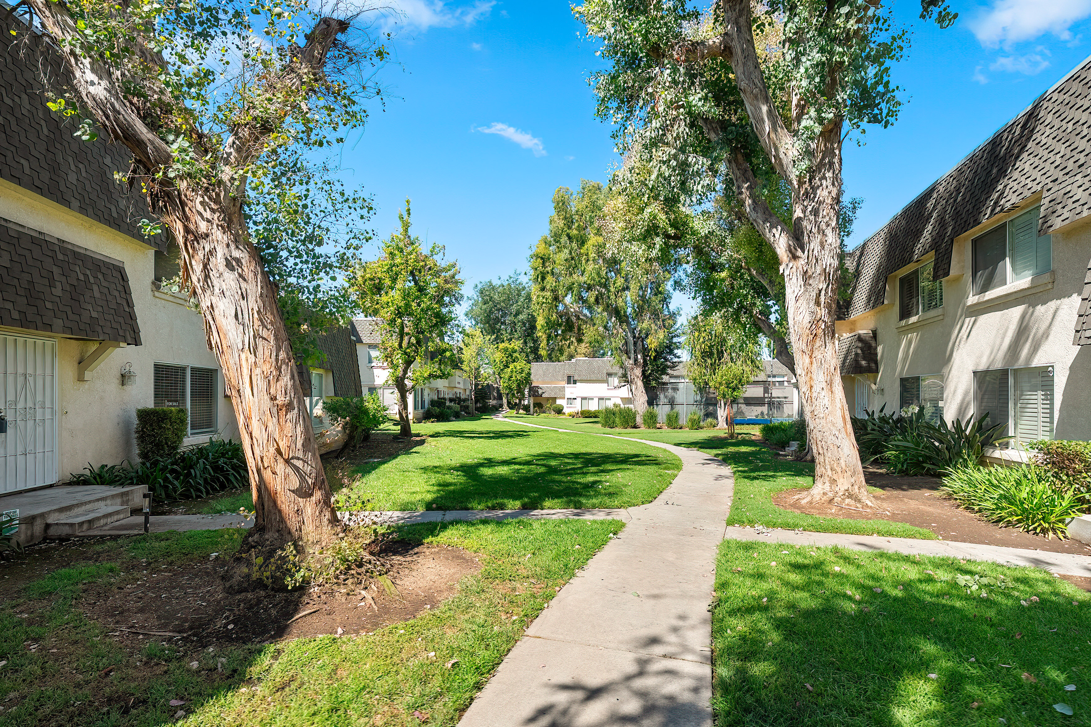  6521 Wystone Avenue #1 - 物件實景