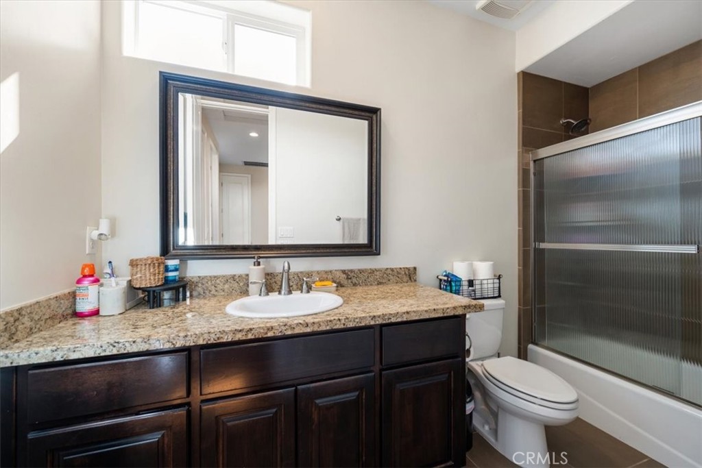 Paso Robles, California, 93446, United States, 4 Bedrooms Bedrooms, ,3 BathroomsBathrooms,Residential,For Sale,1894330