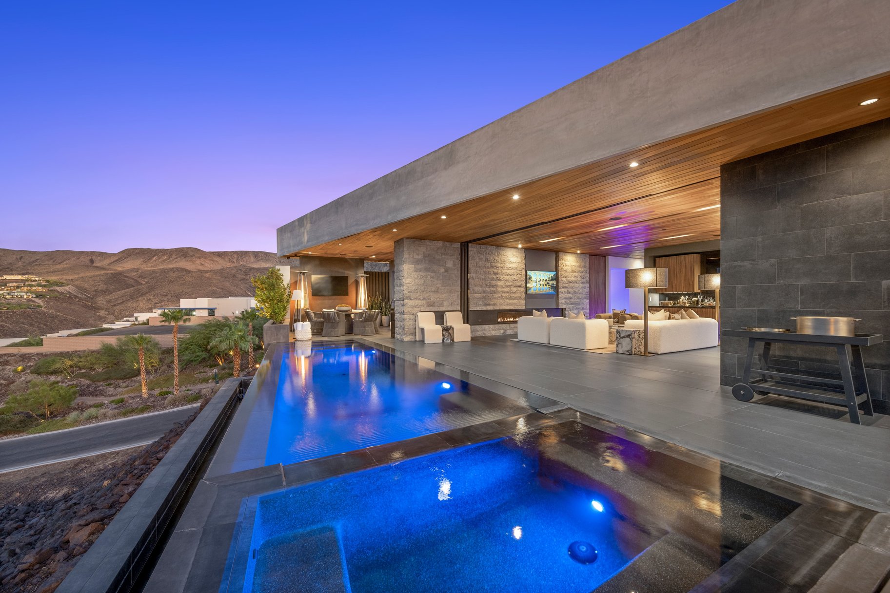  Extraordinary Architectural Masterpiece in Macdonald Highlands - 物件實景