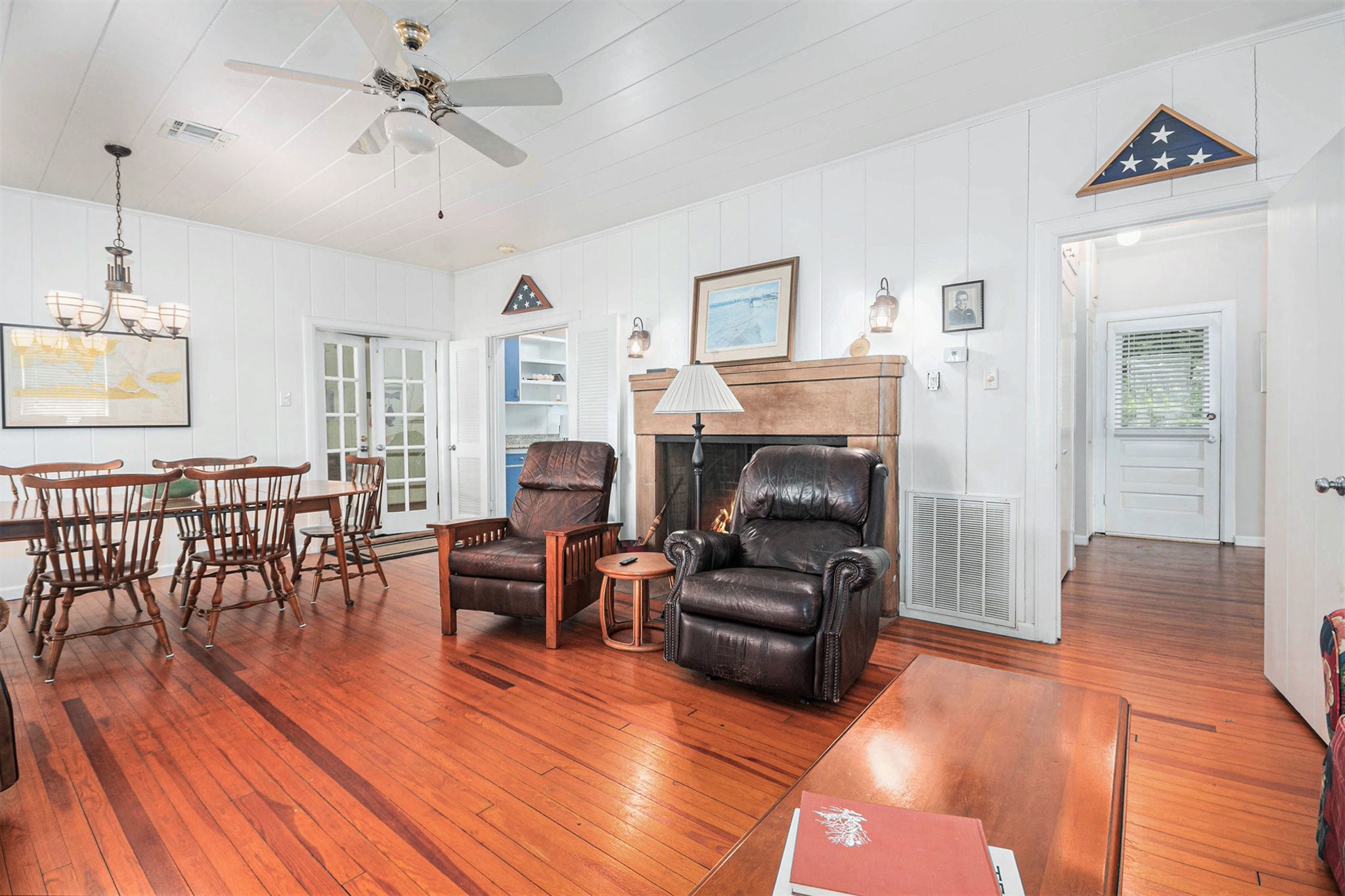 Beach City, Texas, 77523, United States, 2 Bedrooms Bedrooms, ,2 BathroomsBathrooms,Residential,For Sale,1925537