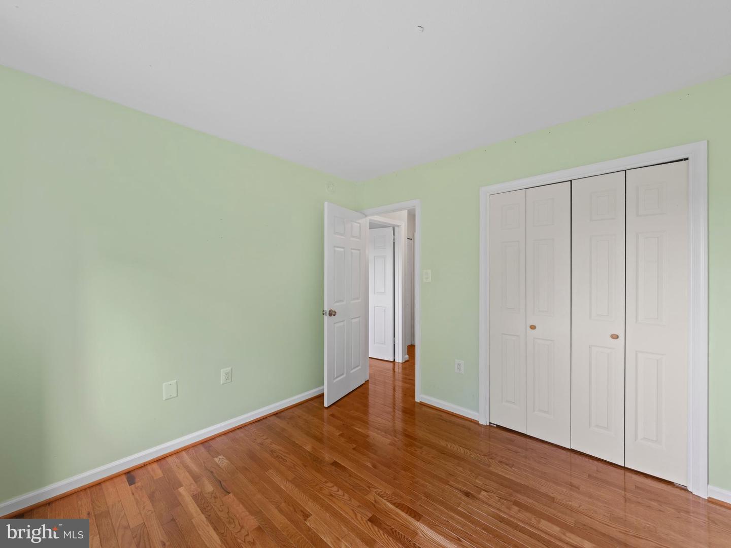 Annandale, Virginia, 22003, United States, 3 Bedrooms Bedrooms, ,4 BathroomsBathrooms,Residential,For Sale,2001924