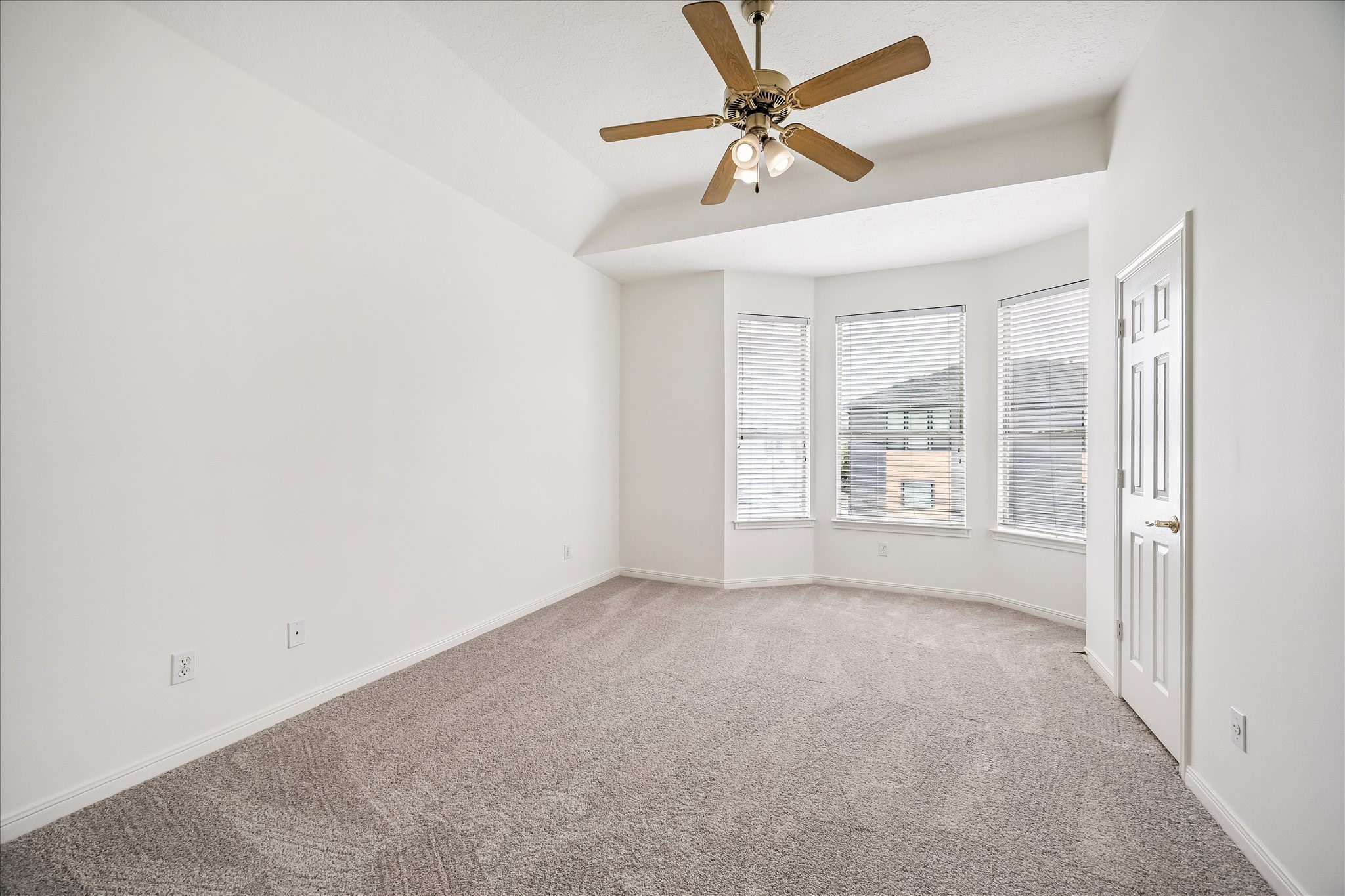  5809 Feagan Street - 物件實景