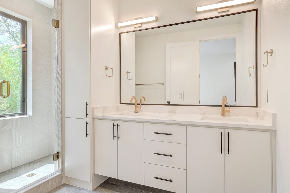 Austin, Texas, 78704, United States, 3 Bedrooms Bedrooms, ,3 BathroomsBathrooms,Residential,For Sale,1848739