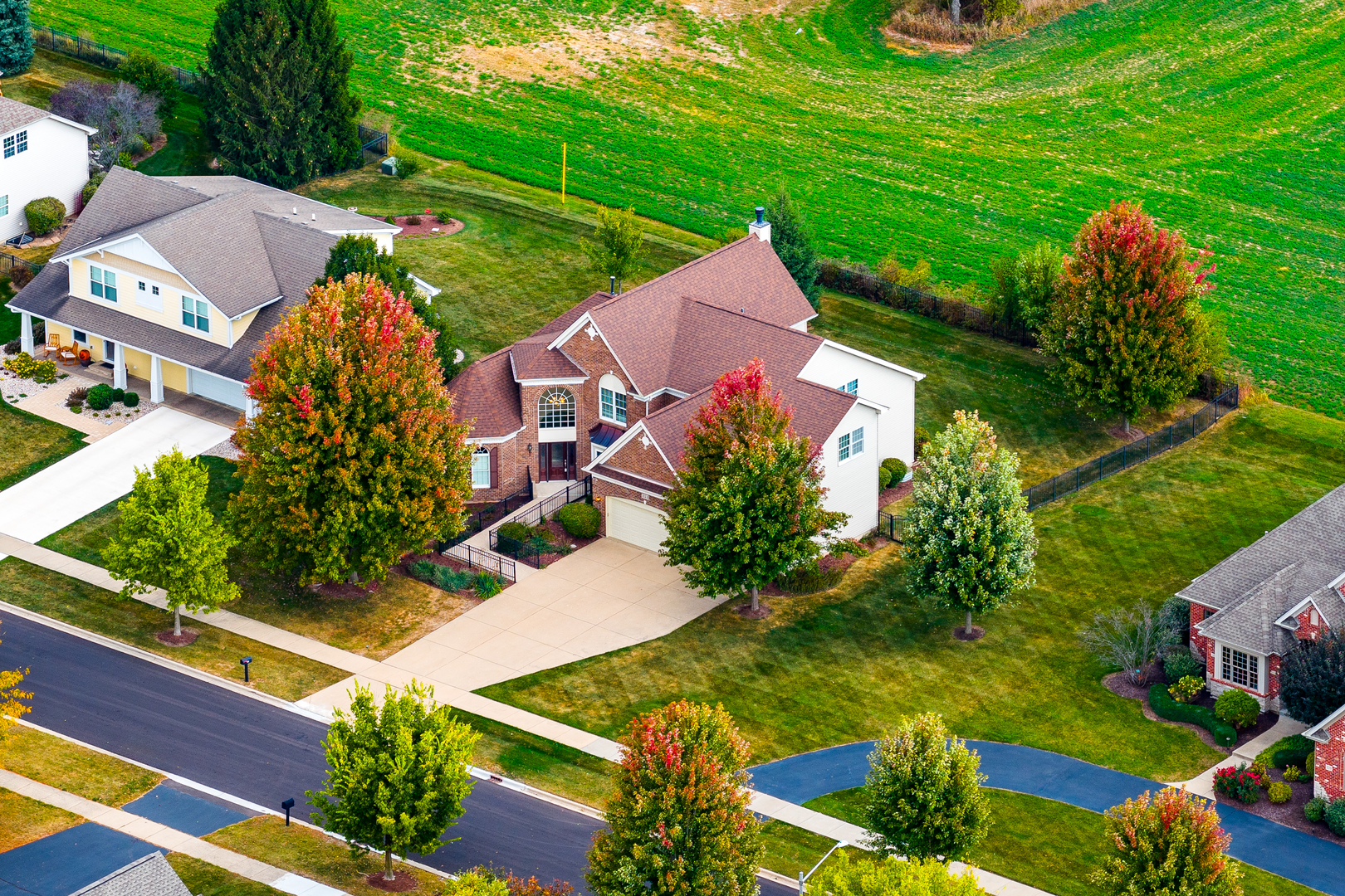 North Aurora, Illinois, 60542, United States, 3 Bedrooms Bedrooms, ,3 BathroomsBathrooms,Residential,For Sale,1969477