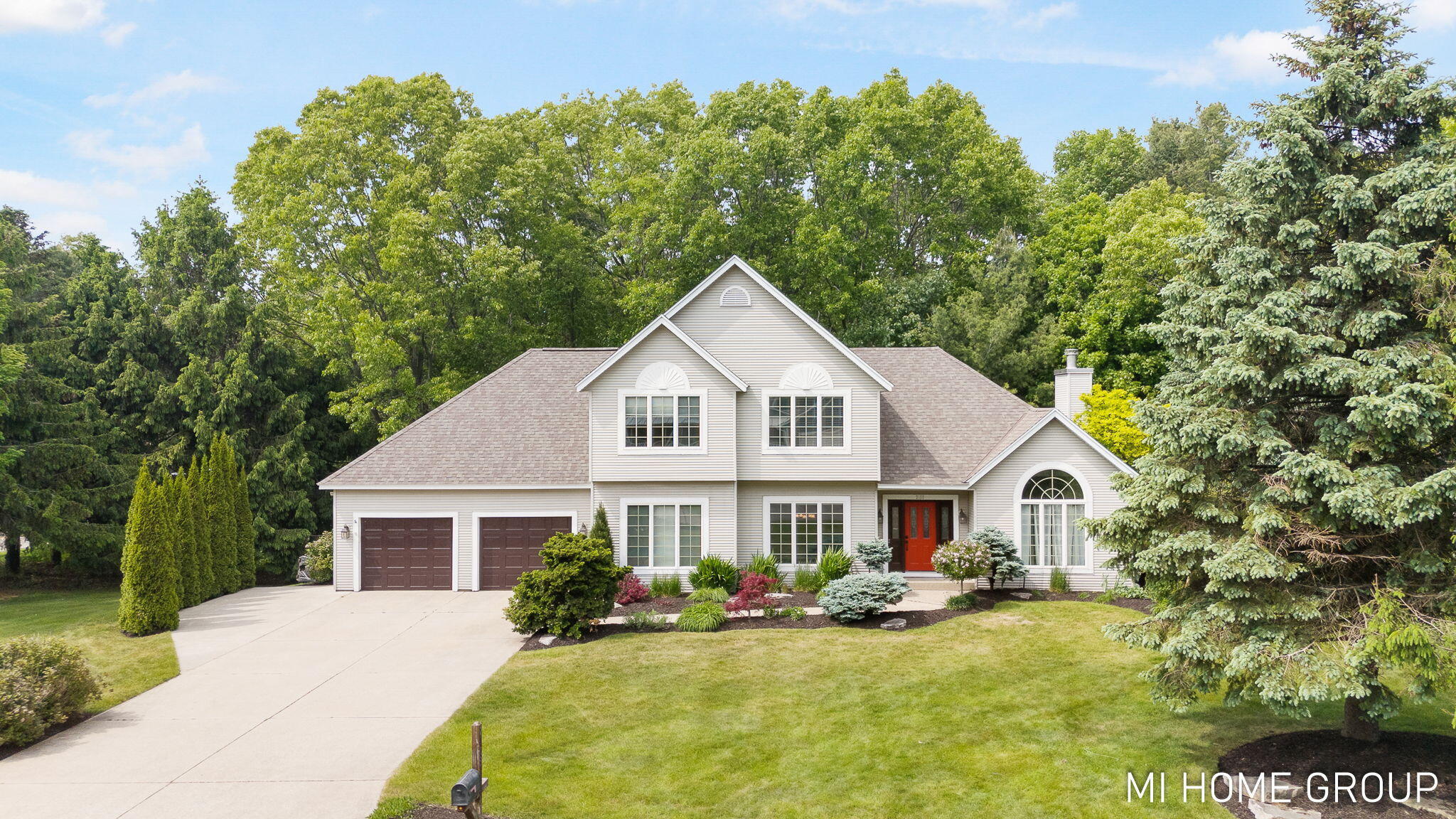 Holland, Michigan, 49424, United States, 4 Bedrooms Bedrooms, ,3 BathroomsBathrooms,Residential,For Sale,1849083