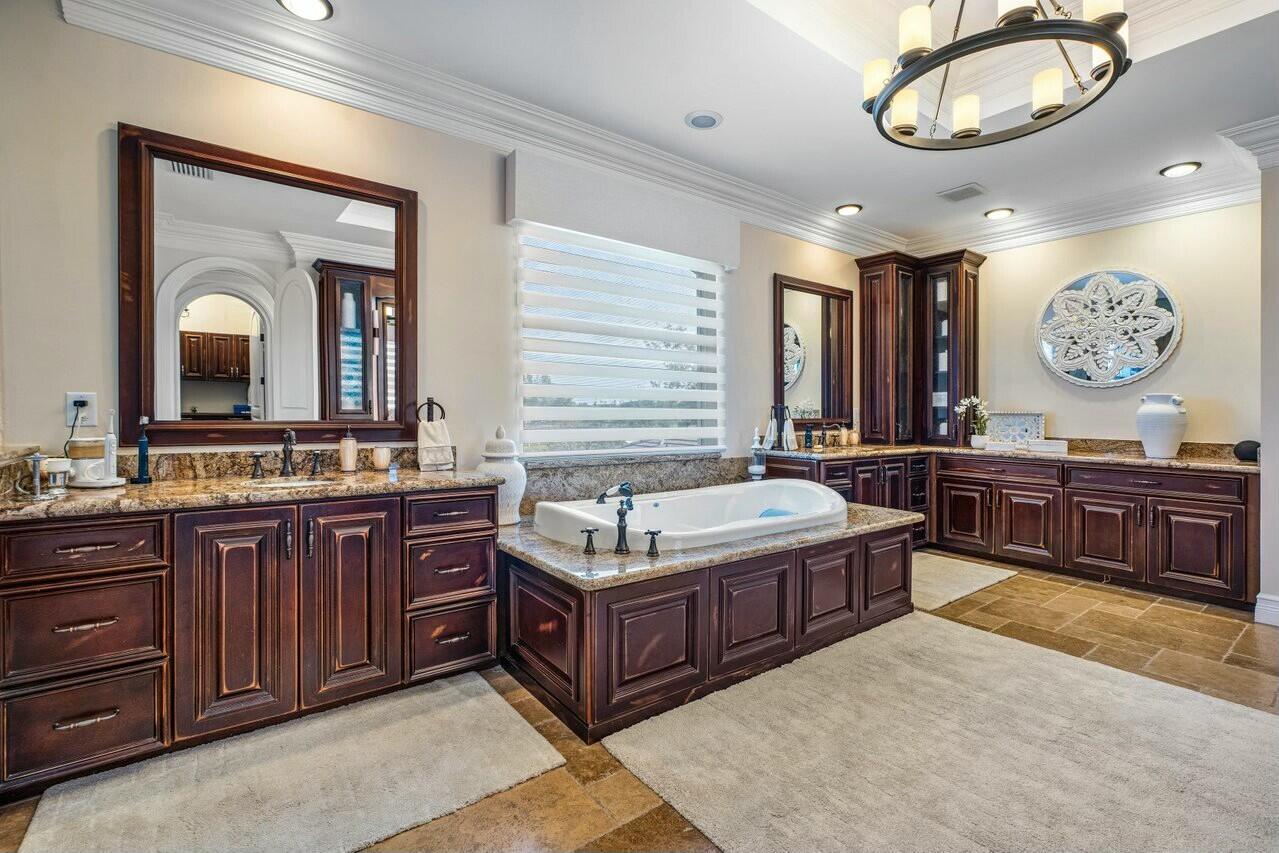 Delray Beach, Florida, 33446, United States, 5 Bedrooms Bedrooms, ,7 BathroomsBathrooms,Residential,For Sale,1694596