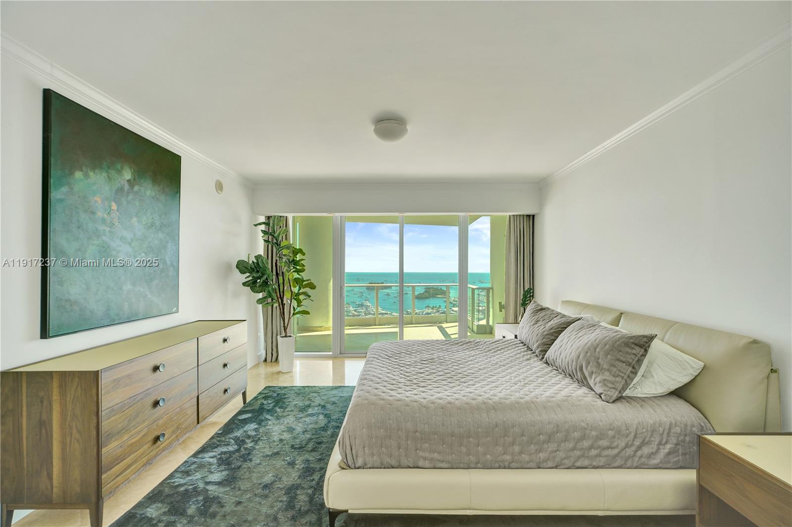 Miami, Florida, 33133, United States, 2 Bedrooms Bedrooms, ,3 BathroomsBathrooms,Residential,For Sale,1996183