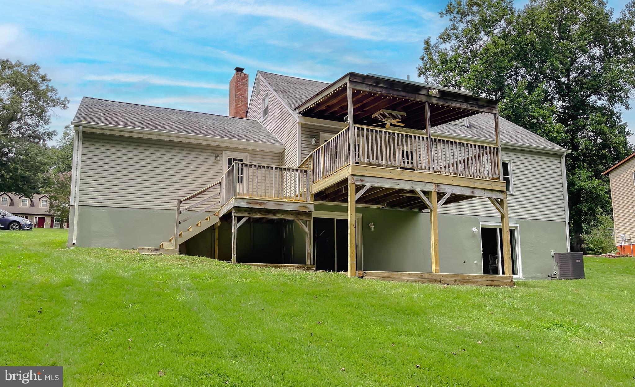 Waldorf, Maryland, 20603, United States, 5 Bedrooms Bedrooms, ,3 BathroomsBathrooms,Residential,For Sale,1928976