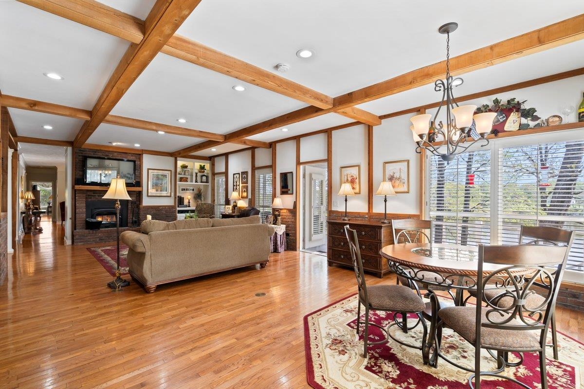 Middleton, Tennessee, 38052-4460, United States, 3 Bedrooms Bedrooms, ,5 BathroomsBathrooms,Residential,For Sale,1766337