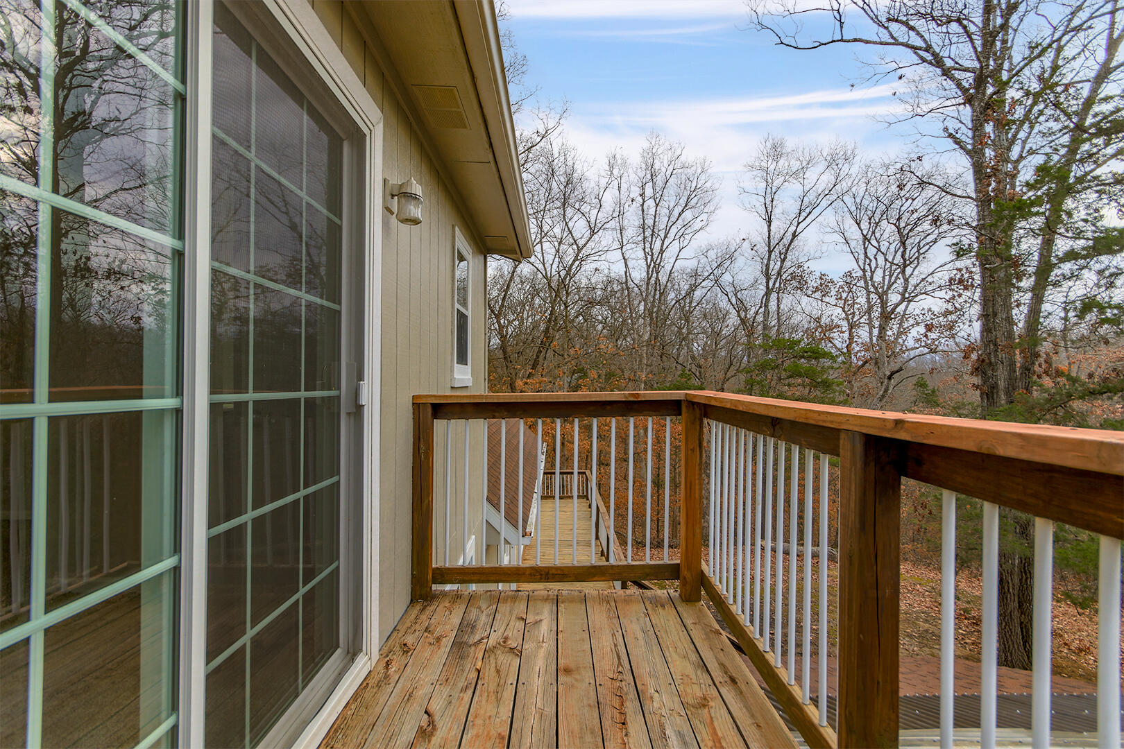 HARTSBURG, Missouri, 65039, United States, 5 Bedrooms Bedrooms, ,3 BathroomsBathrooms,Residential,For Sale,2049176