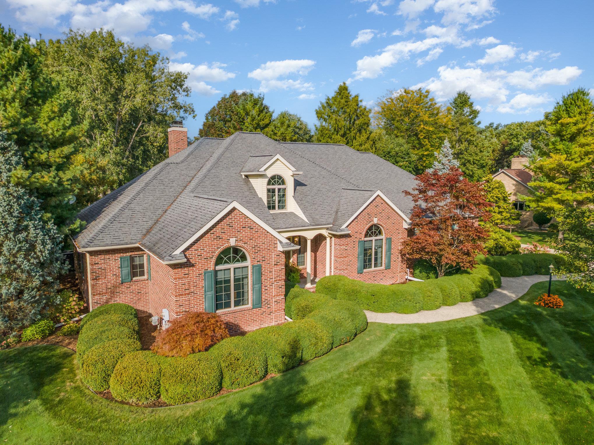 Bay City, Michigan, 48706, United States, 4 Bedrooms Bedrooms, ,5 BathroomsBathrooms,Residential,For Sale,1986135