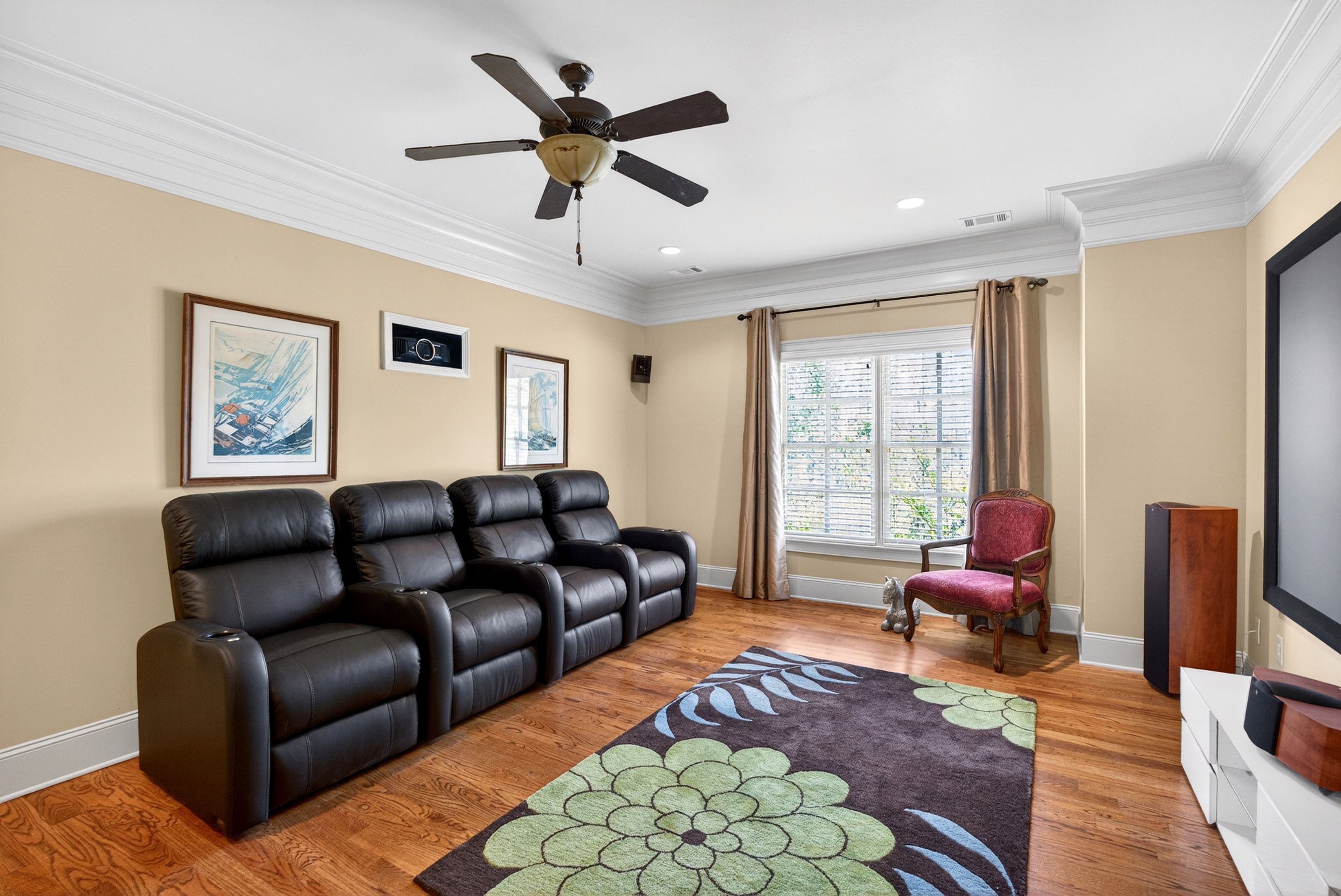  Luxury French Estate with Sweeping Golf Course Views - 物件實景