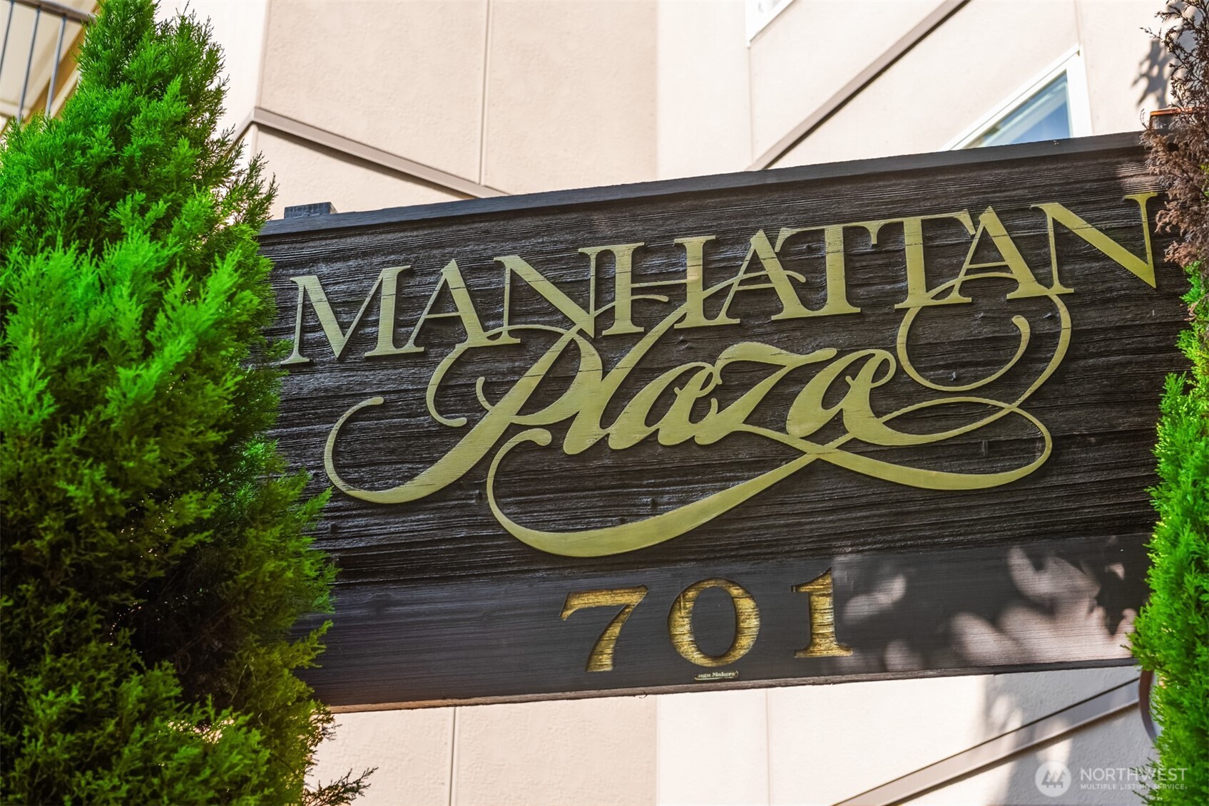 Seattle, Washington, 98122, United States, 2 Bedrooms Bedrooms, ,1 BathroomBathrooms,Residential,For Sale,1955628