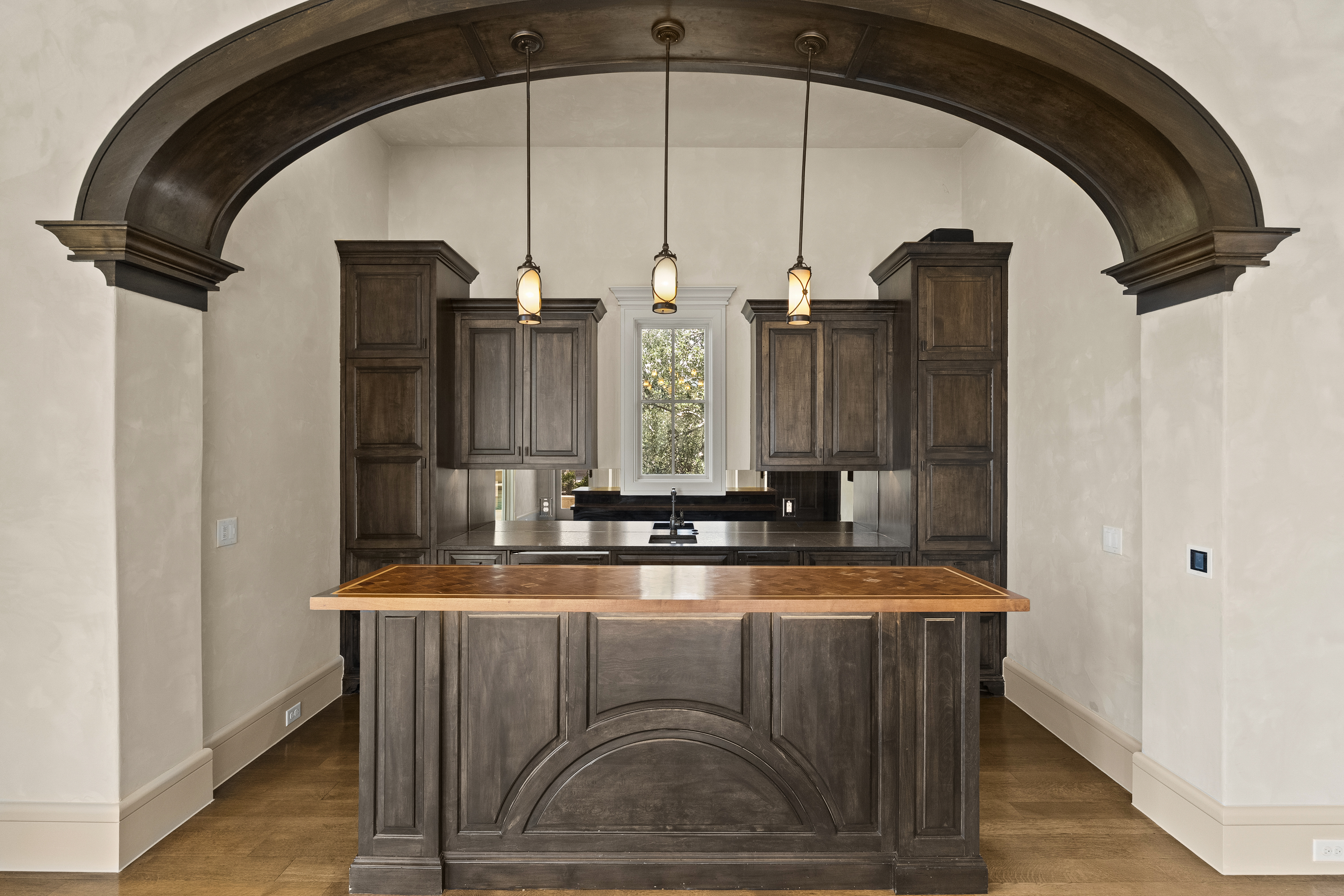  Mediterranean Style Estate in The Dominion - 物件實景