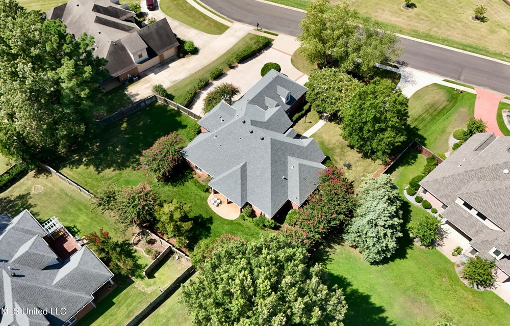 Clinton, Mississippi, 39056, United States, 5 Bedrooms Bedrooms, ,3 BathroomsBathrooms,Residential,For Sale,1904228