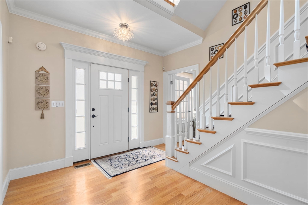 Needham, Massachusetts, 02492, United States, 5 Bedrooms Bedrooms, ,5 BathroomsBathrooms,Residential,For Sale,1850362