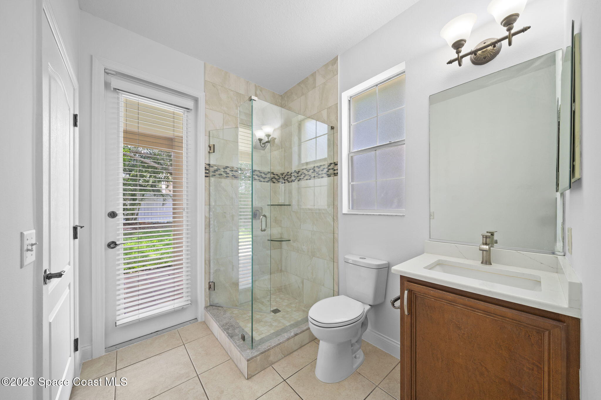 Rockledge, Florida, 32955, United States, 5 Bedrooms Bedrooms, ,3 BathroomsBathrooms,Residential,For Sale,1837606
