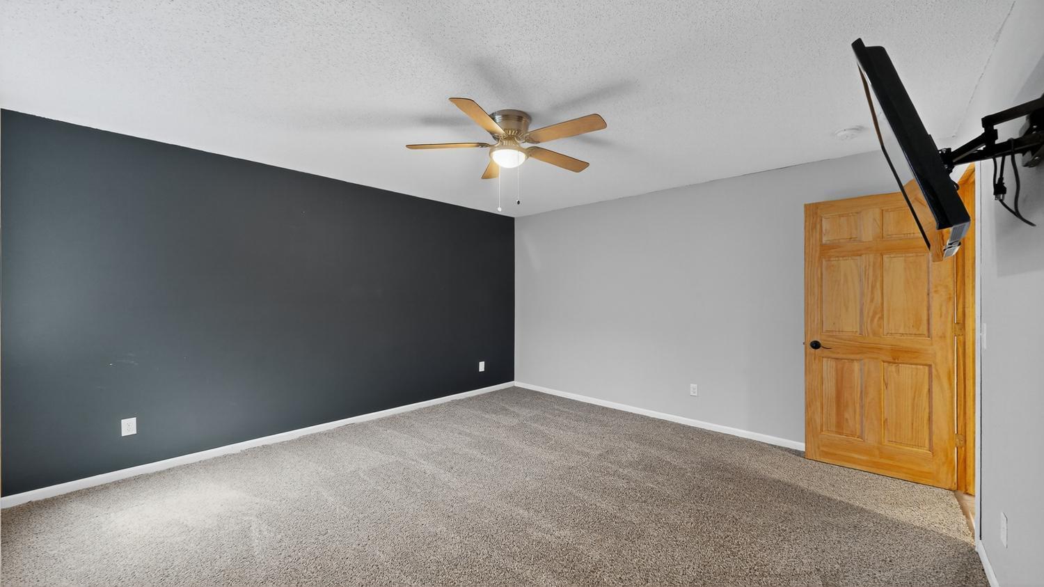 Udolpho Twp, Minnesota, 55917, United States, 5 Bedrooms Bedrooms, ,3 BathroomsBathrooms,Residential,For Sale,1940974