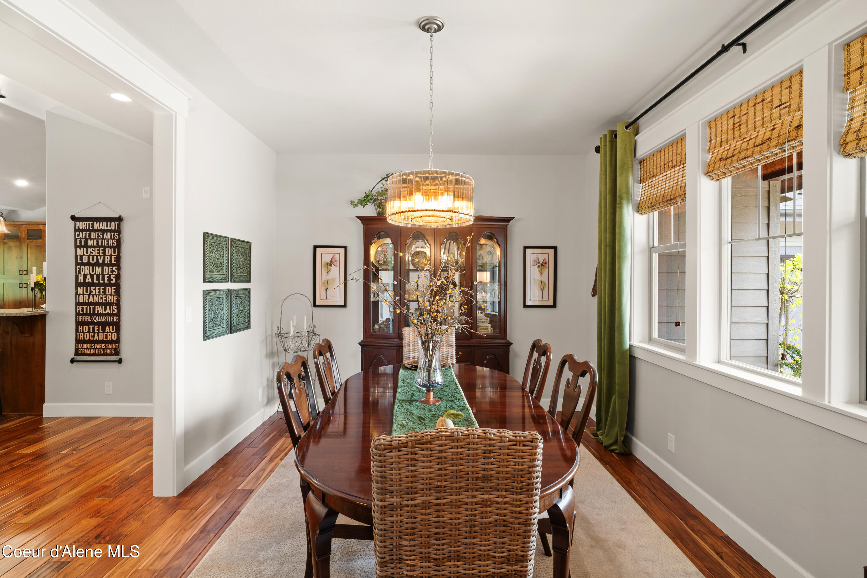Coeur d'Alene, Idaho, 83815, United States, 5 Bedrooms Bedrooms, ,4 BathroomsBathrooms,Residential,For Sale,2048634
