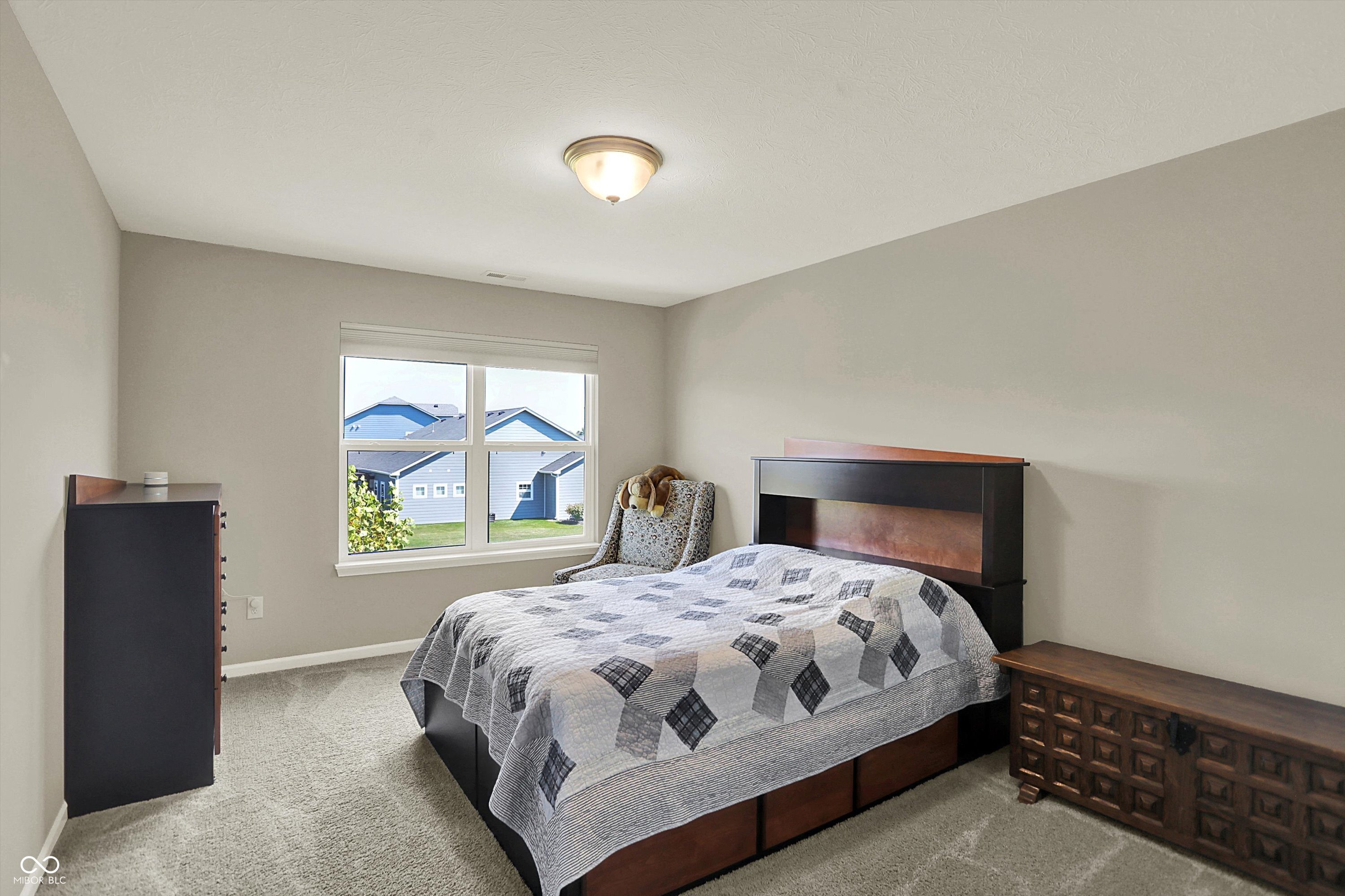 Noblesville, Indiana, 46060, United States, 5 Bedrooms Bedrooms, ,3 BathroomsBathrooms,Residential,For Sale,1974054