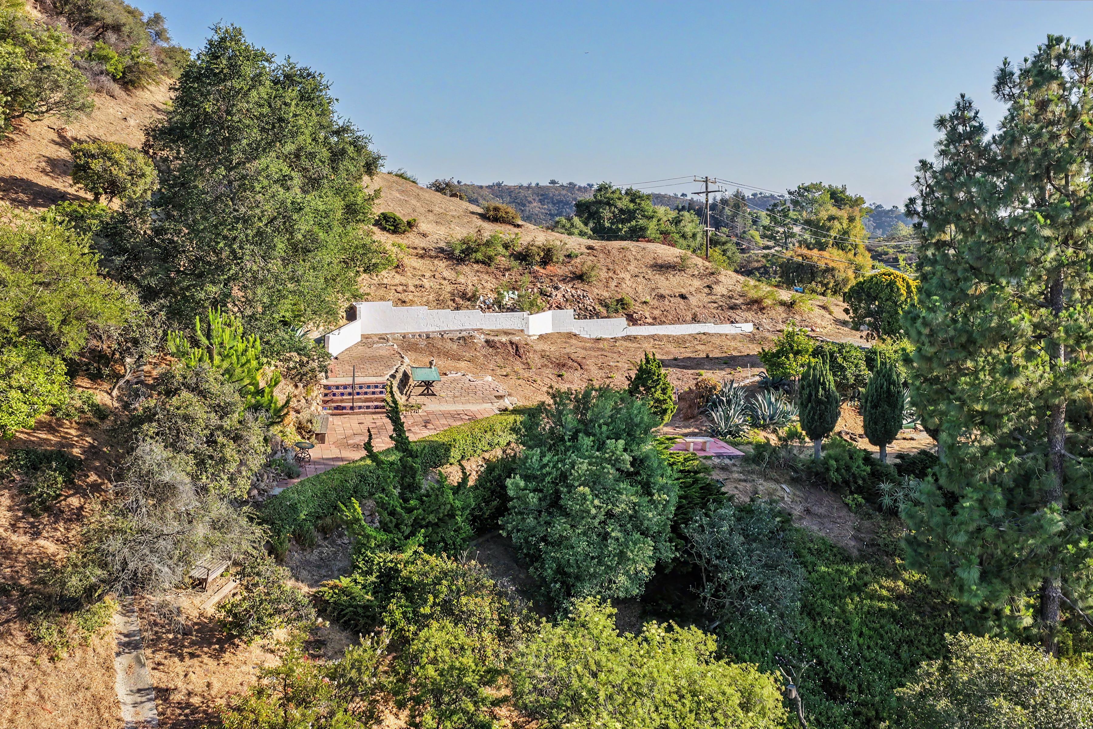  2188 Tuna Canyon Rd - 物件實景