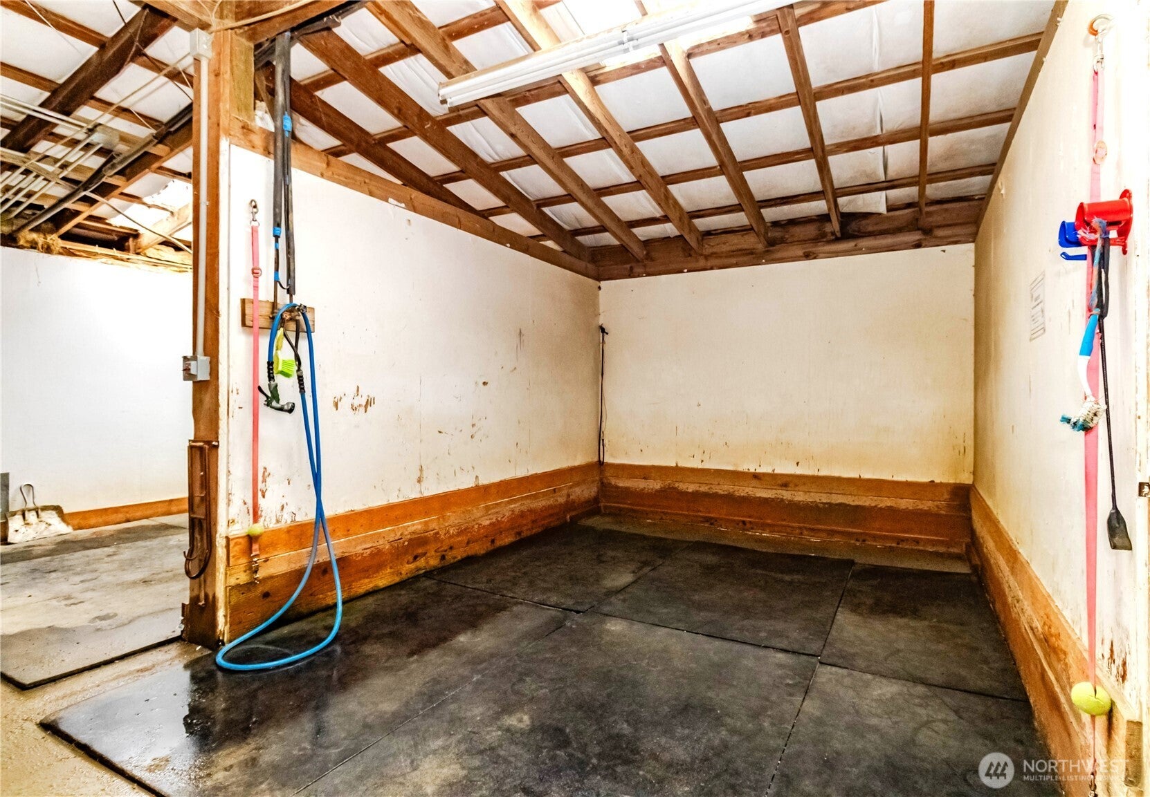 Port Orchard, Washington, 98366, United States, ,Land,For Sale,1985681