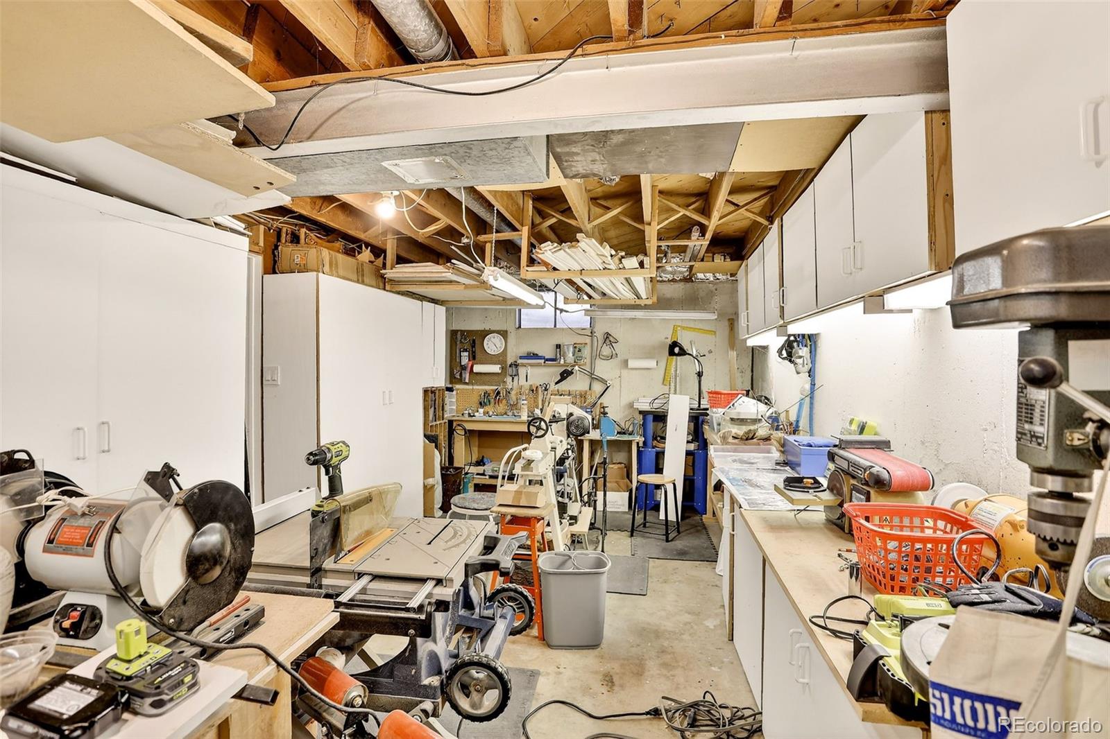 Littleton, Colorado, 80120, United States, 4 Bedrooms Bedrooms, ,1 BathroomBathrooms,Residential,For Sale,1988152