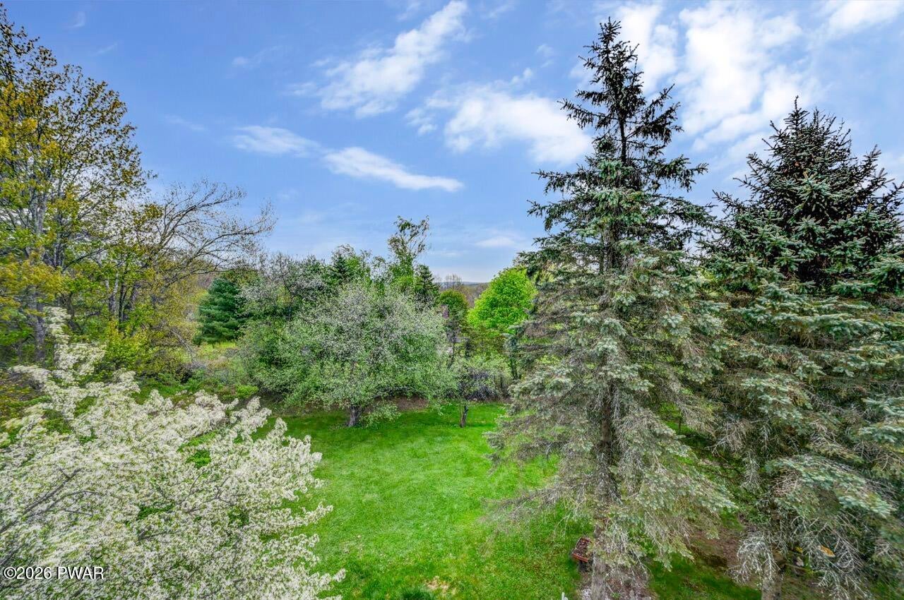 Hawley, Pennsylvania, 18428, United States, 3 Bedrooms Bedrooms, ,3 BathroomsBathrooms,Residential,For Sale,2045204