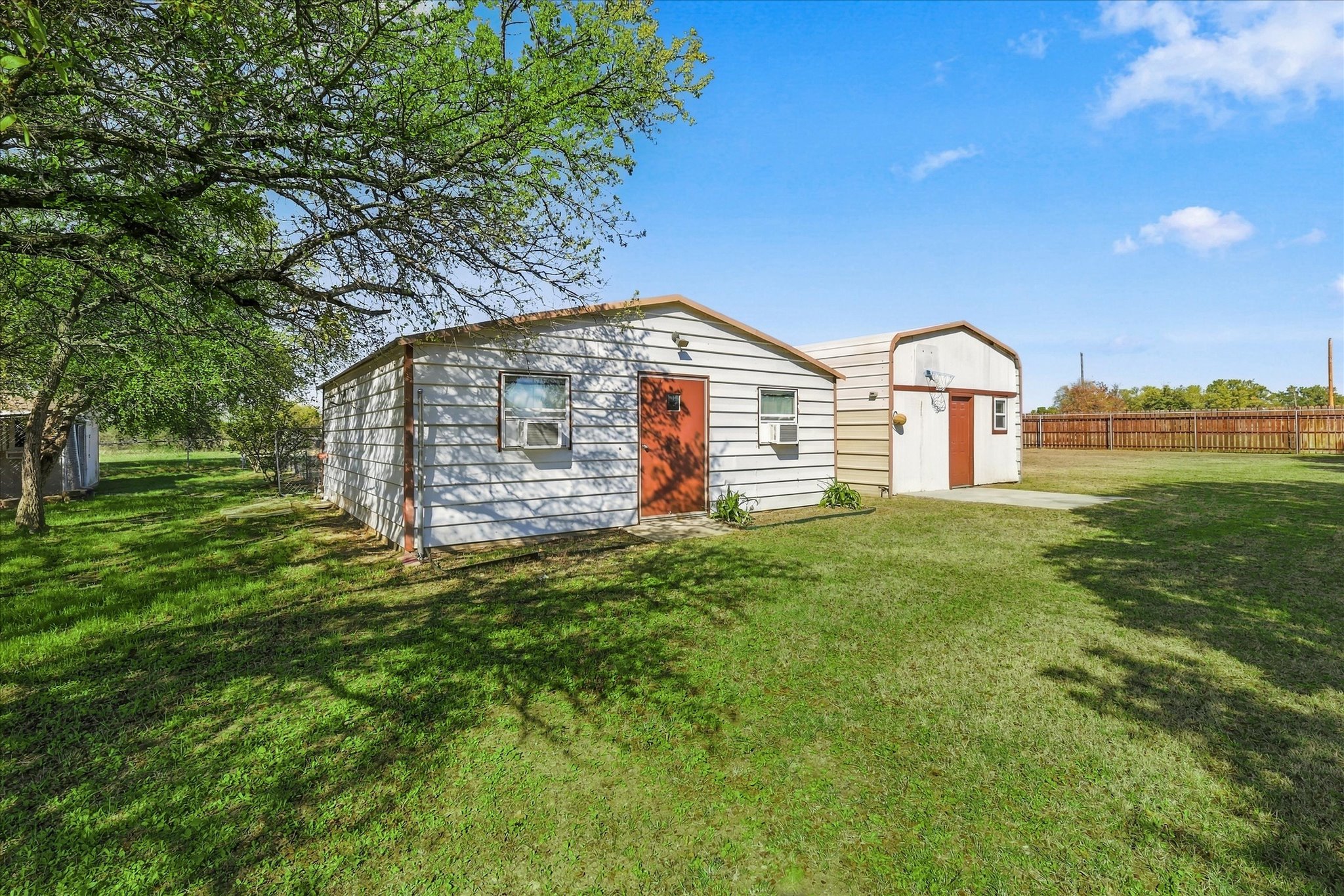  2004 Adams Lane, Azle, TX, 76020 - 物件實景