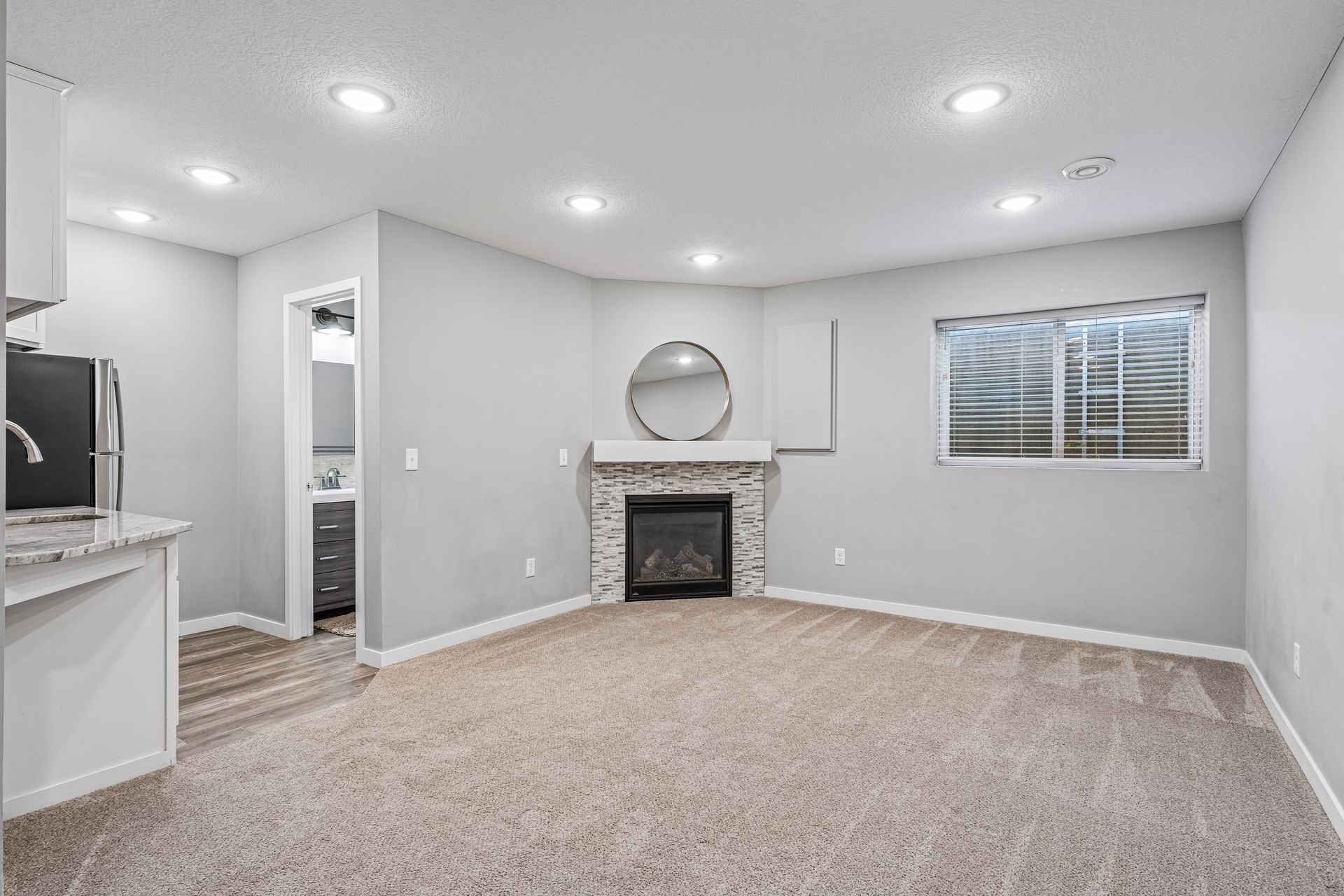  A Spacious Albertville Home Designed for Entertaining - 物件實景