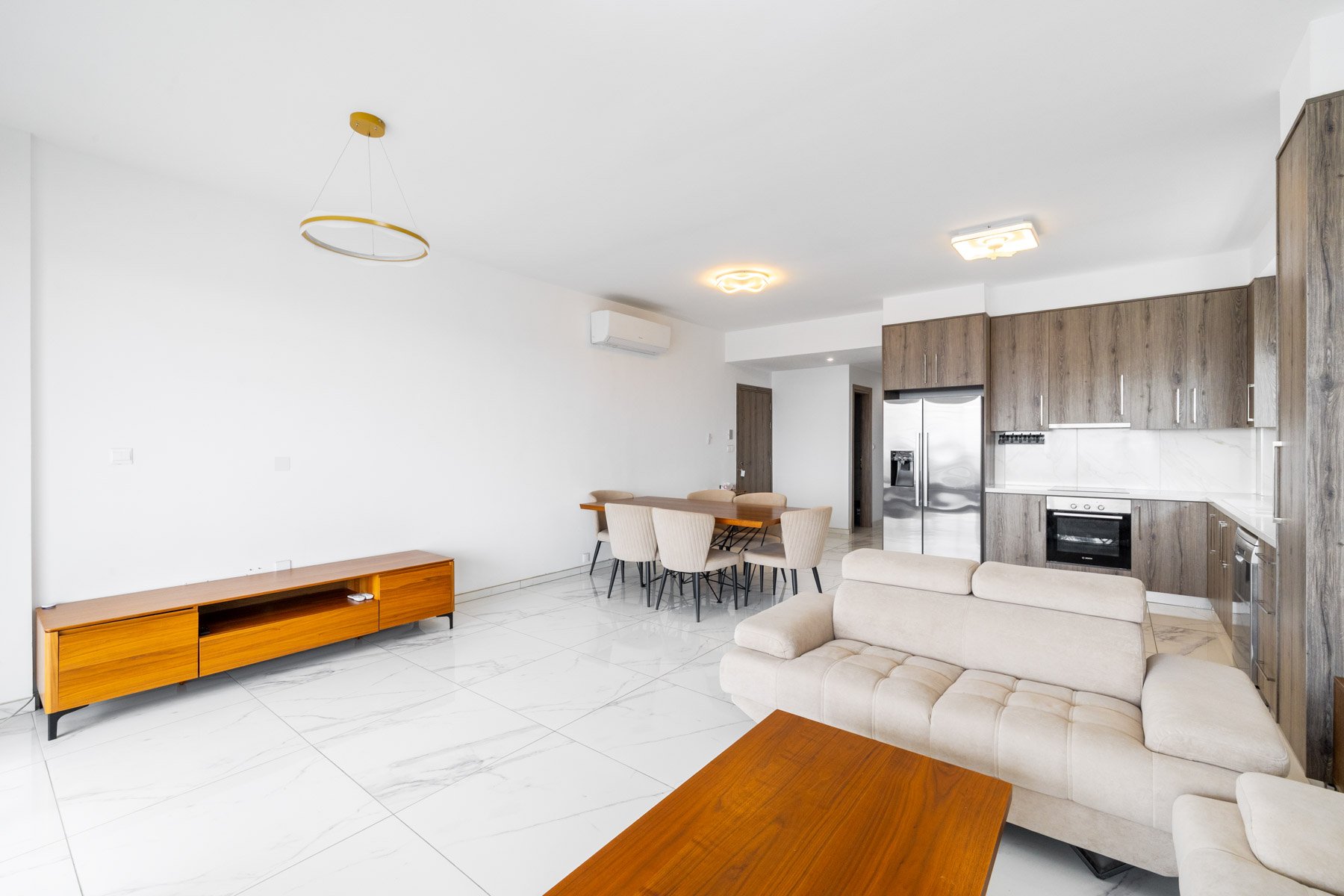  Three Bedroom Penthouse with Roof Terrace in Limassol - 物件實景