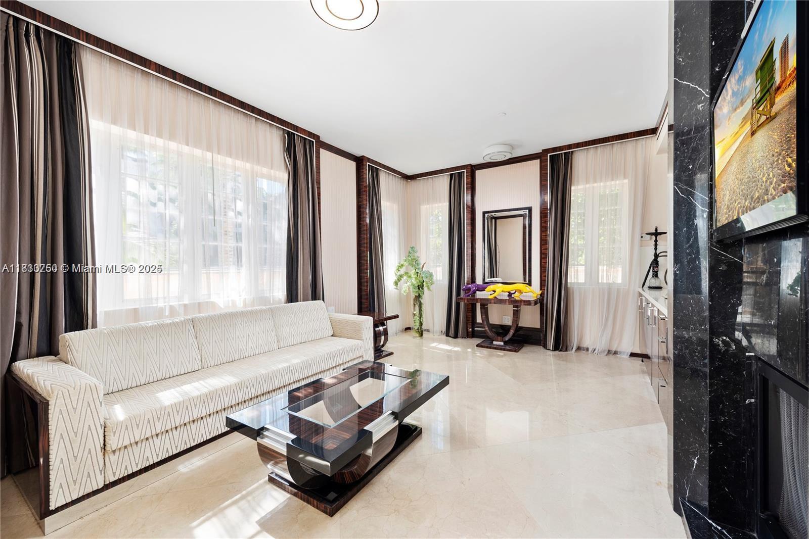Miami Beach, Florida, 33109, United States, 6 Bedrooms Bedrooms, ,8 BathroomsBathrooms,Residential,For Sale,1876435